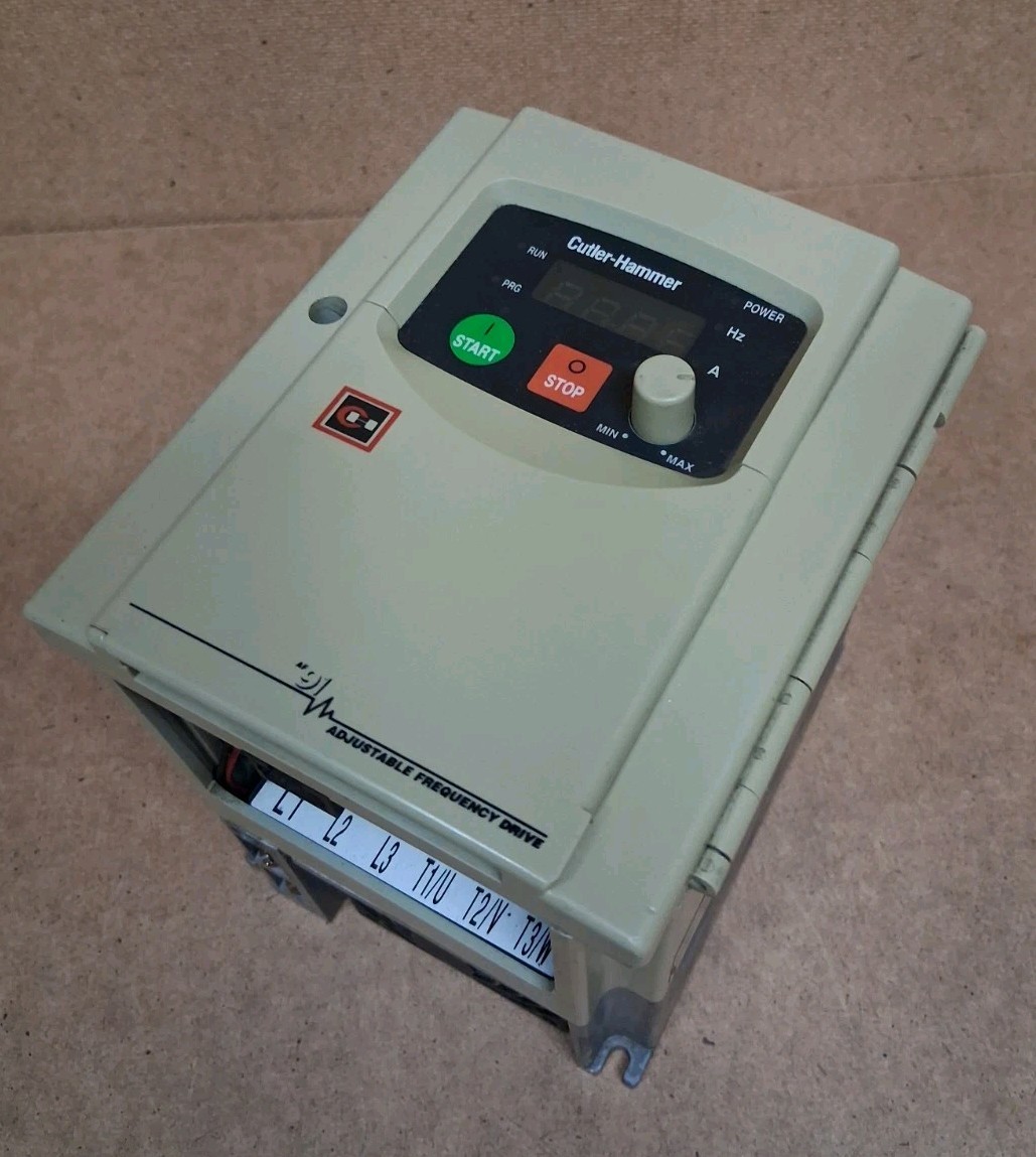 Cutler-Hammer AF91AGO-C002D 2HP Variable Frequency Drive