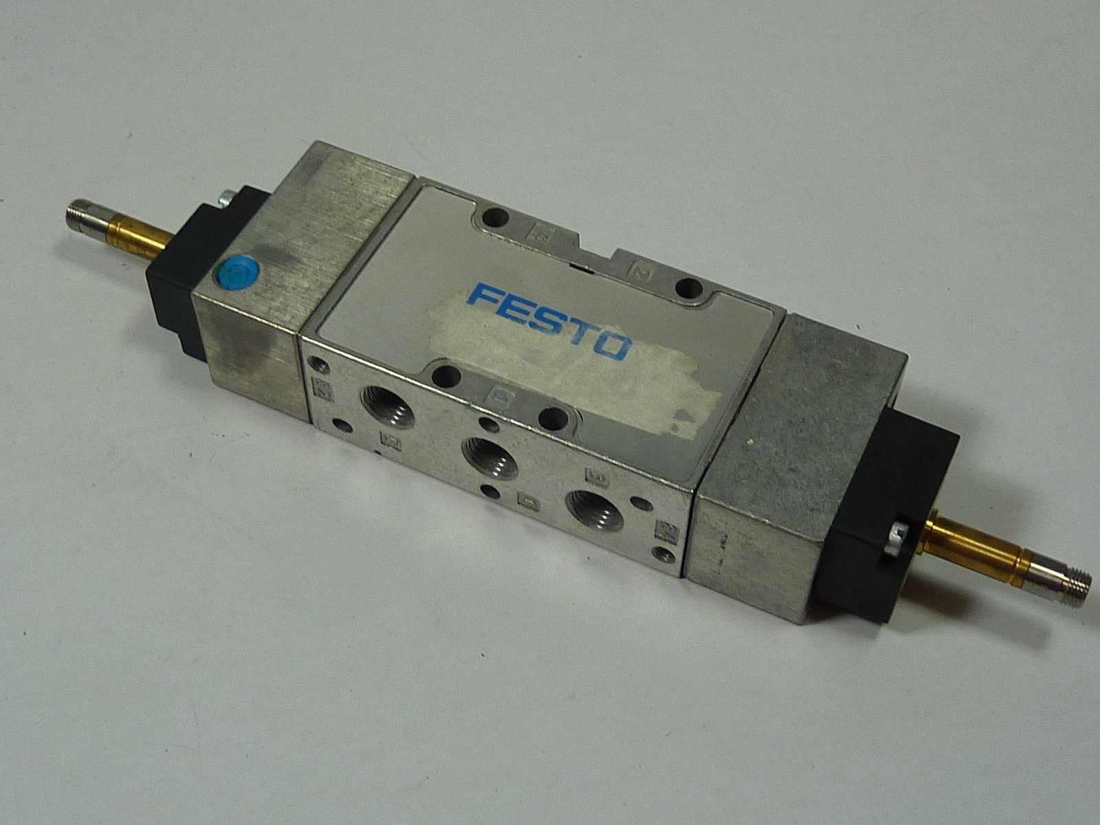 Festo 19786 MFH-5/3E-1/4B Solenoid Valve Manual Override 40-145psi USED