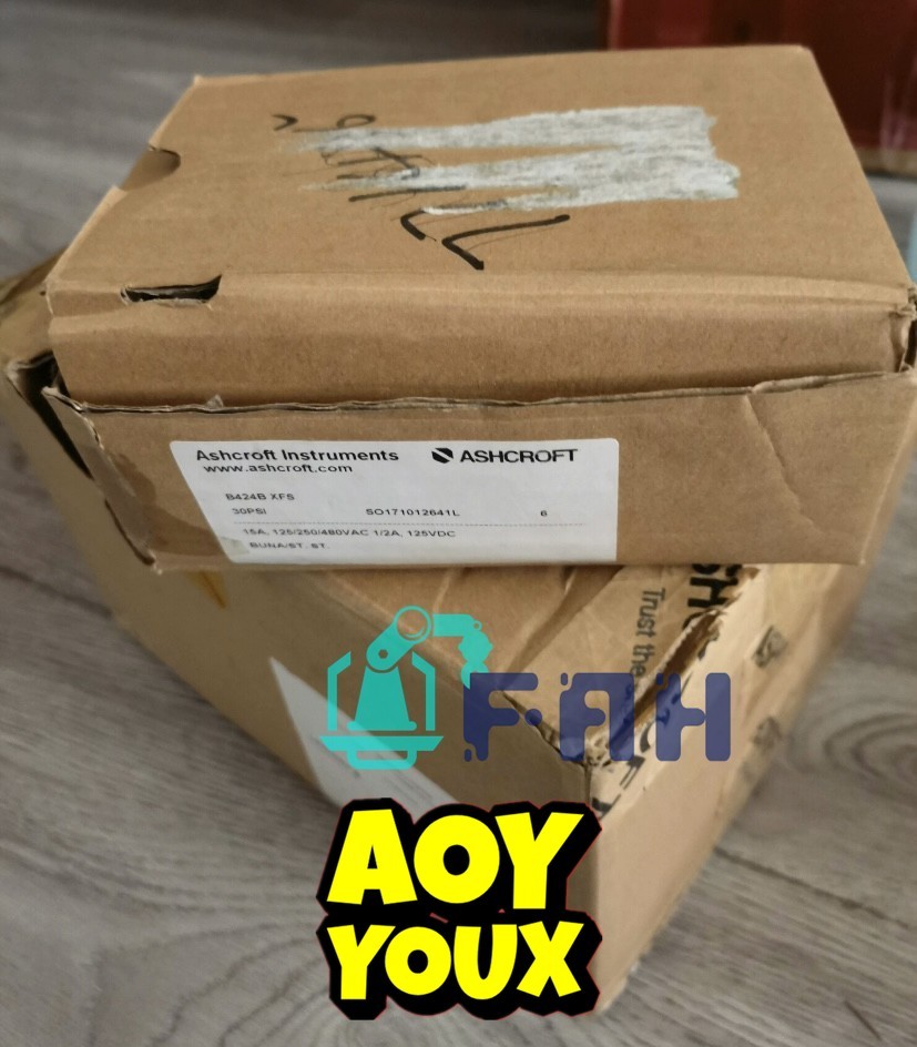 1pc B424B XFS new Pressure Switch