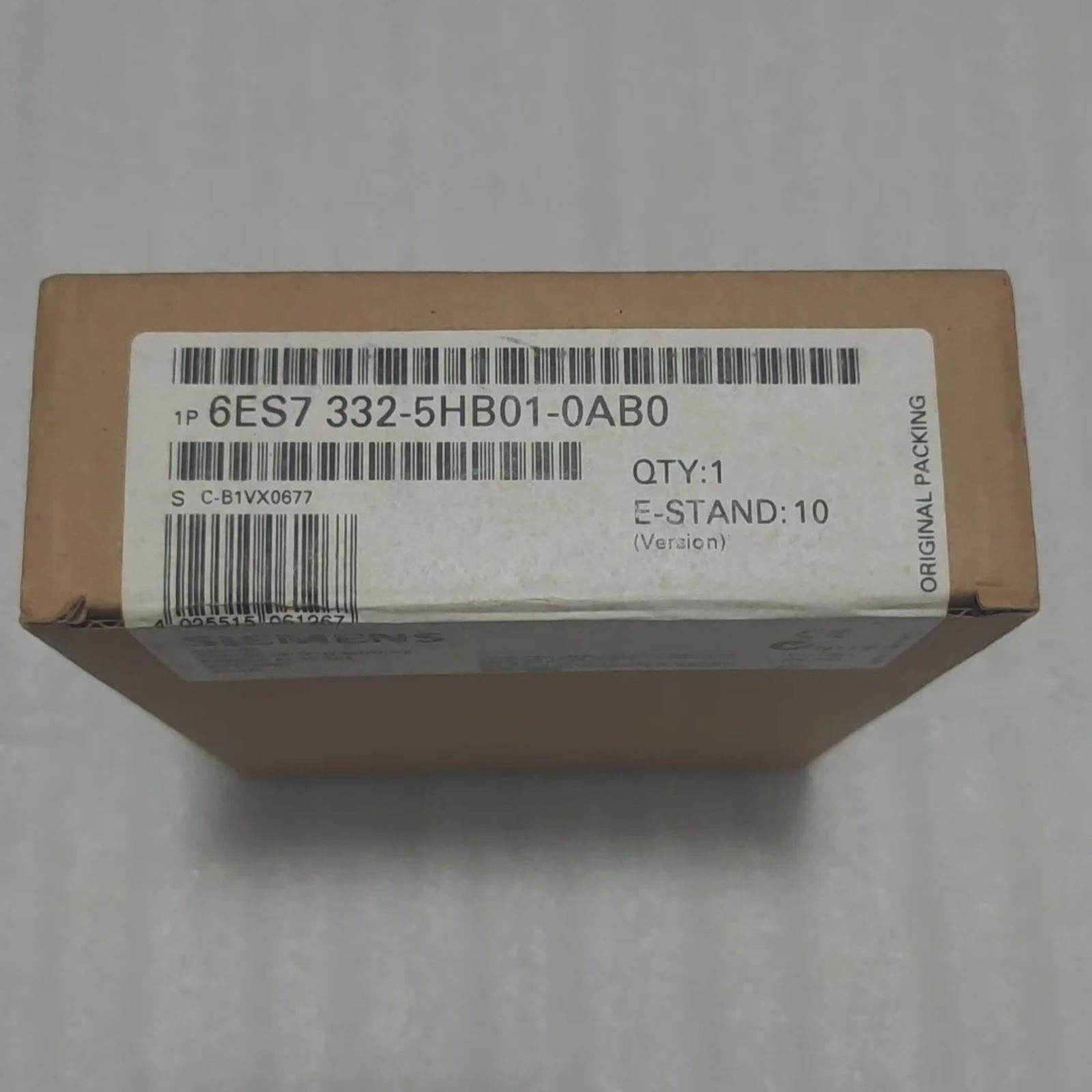 New Siemens 6ES7332-5HB01-0AB0 6ES73325HB010AB0 S7-300 Analog output SM 332