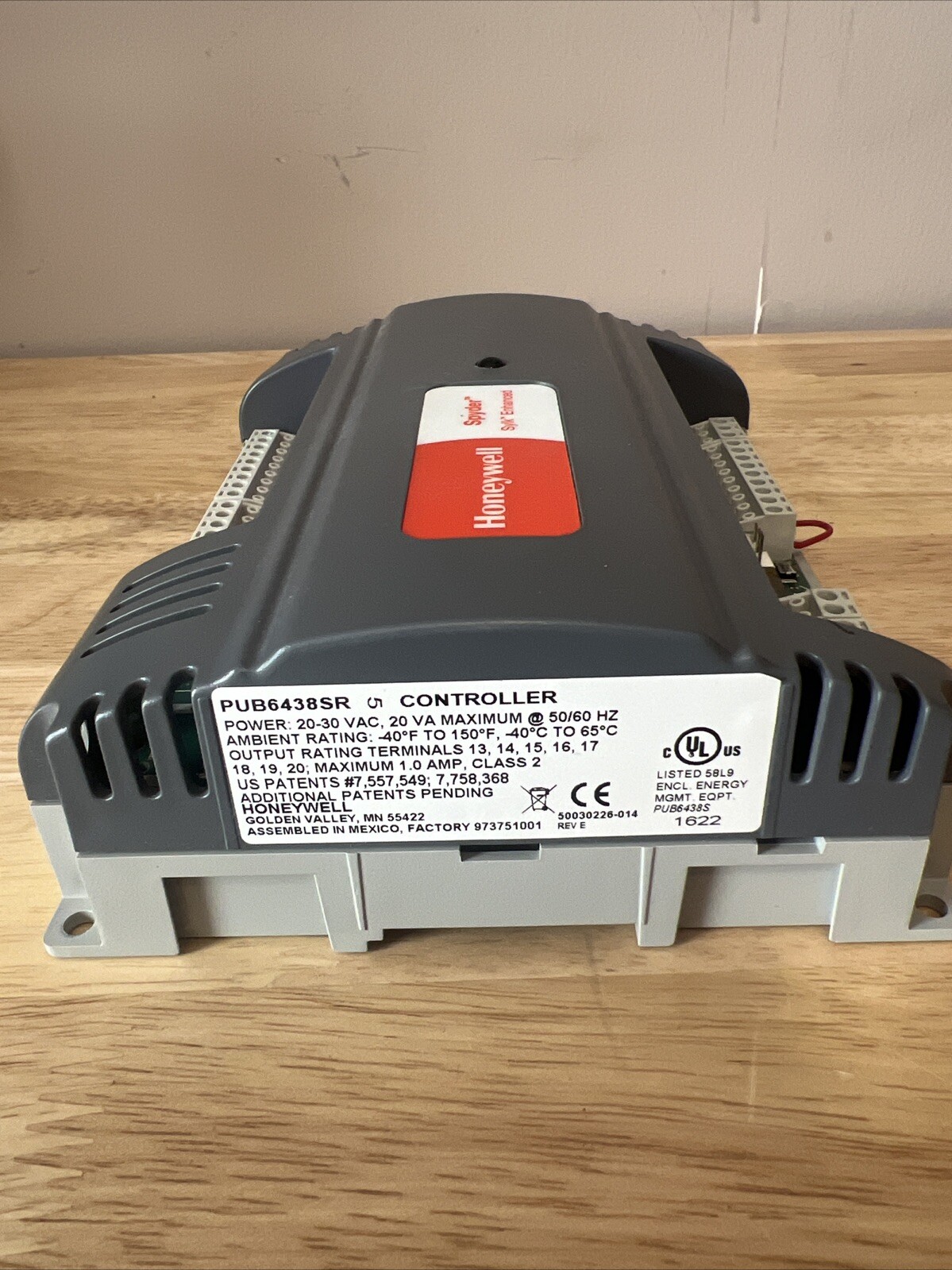 Honeywell Spyder Sylk Enhanced PUB6438SR Controller