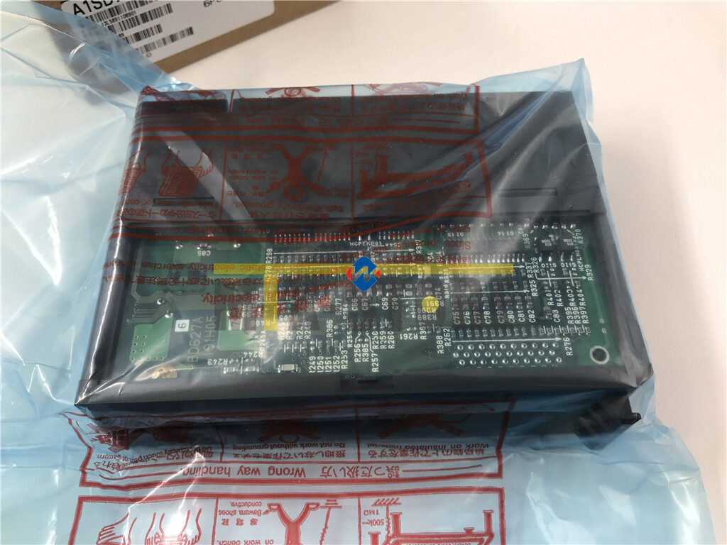 1pcs Brand new Mitsubishi with box PLC A1SD75P2-S3