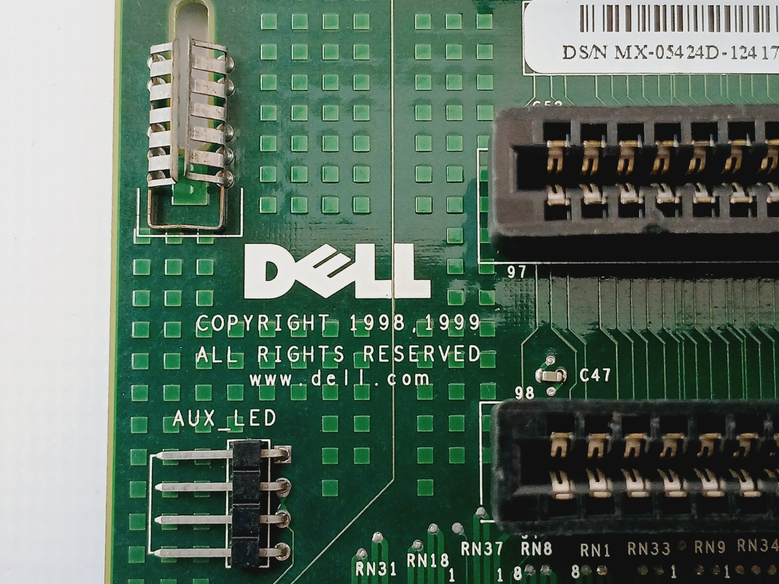 Dell MX-05424D-124 Backplane Board 17-13A-8CB 7, TS-M-8V03C REV. A01 PWB 3124D