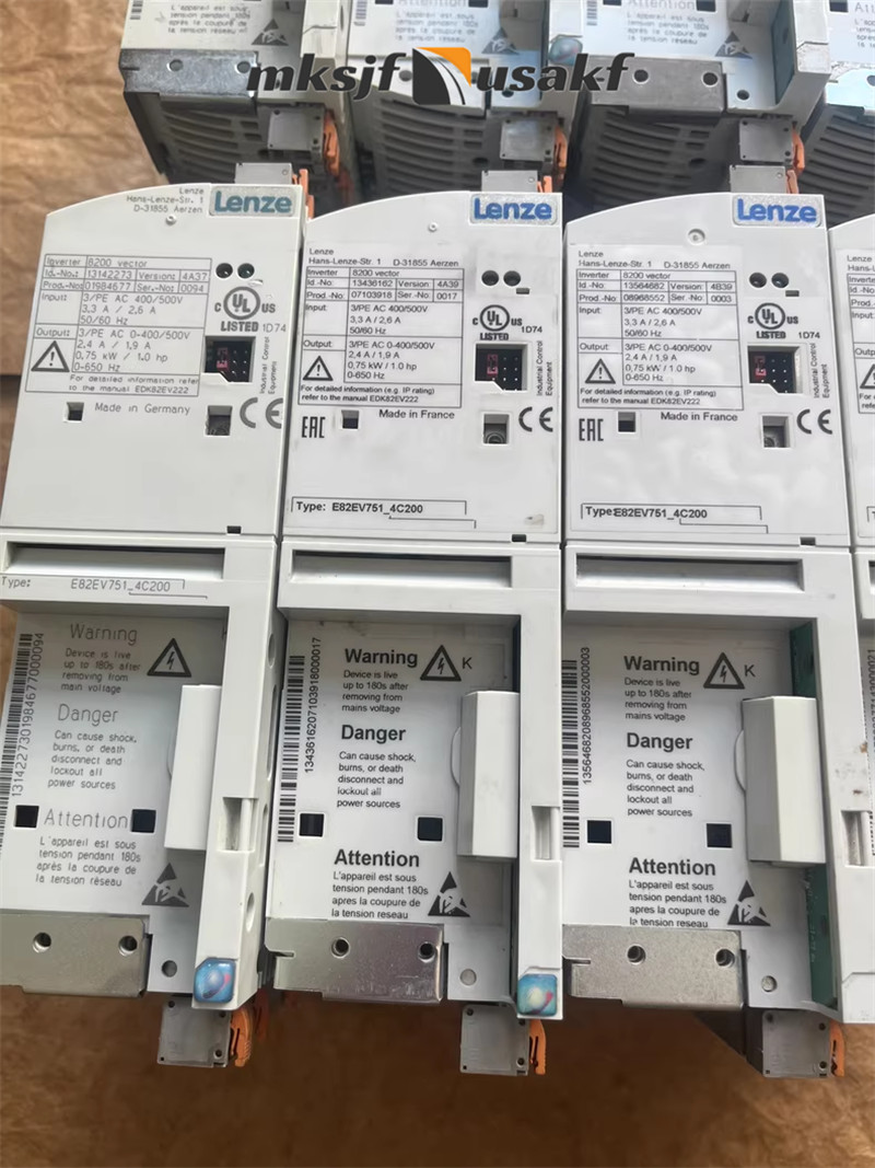 1PC USED LENZE E82EV751-4C200 SERVO INVERTER E82EV751K4C200 US Free tax