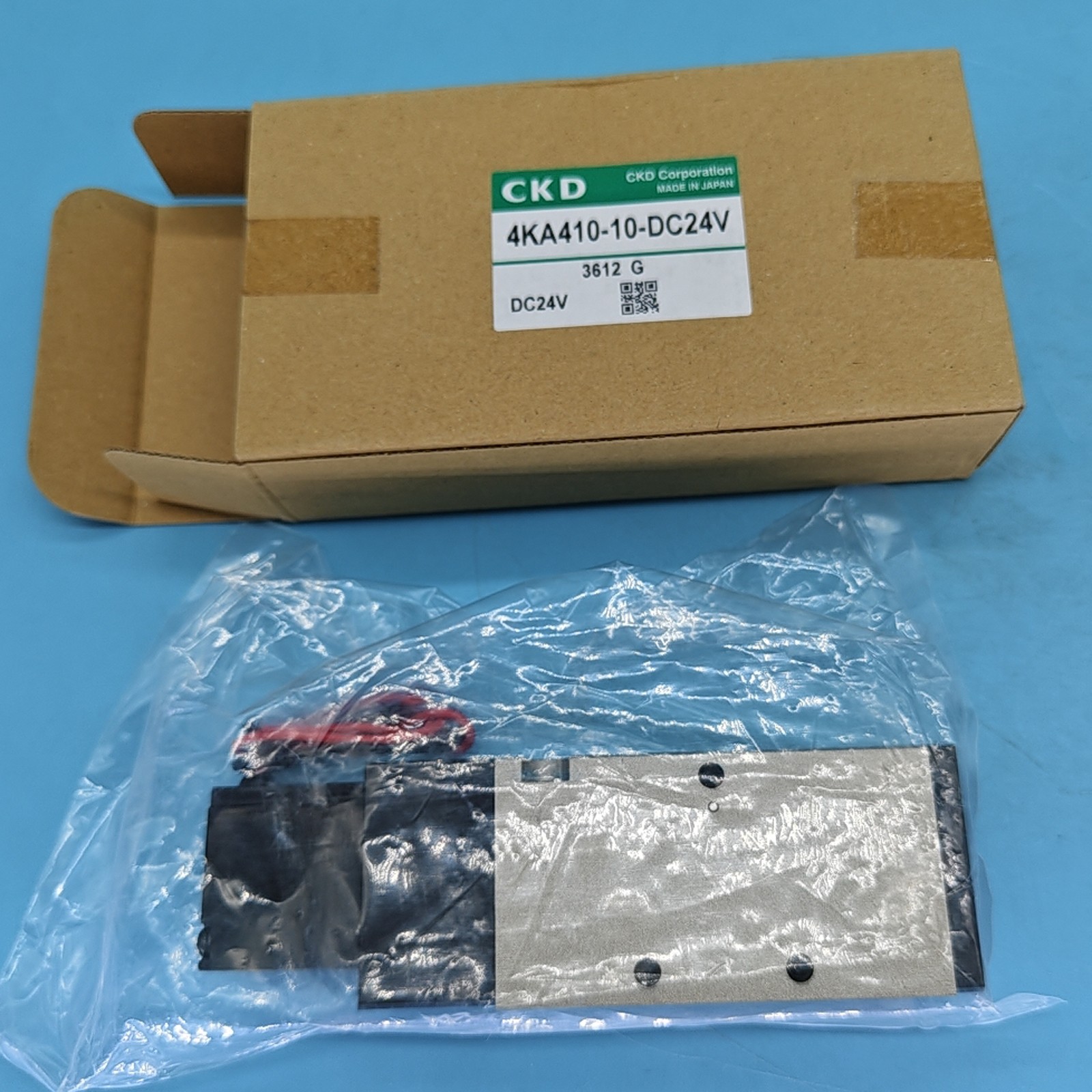1pcs New CKD 4KA410-10-DC24V 4KA410-10 DC24V solenoid valve Free Shipping#QW
