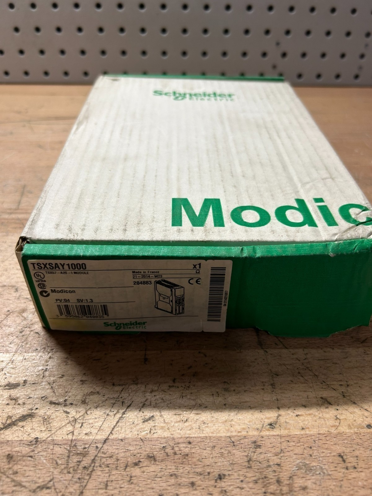 New In Box SCHNEIDER TSXSAY1000 Interface Master Module