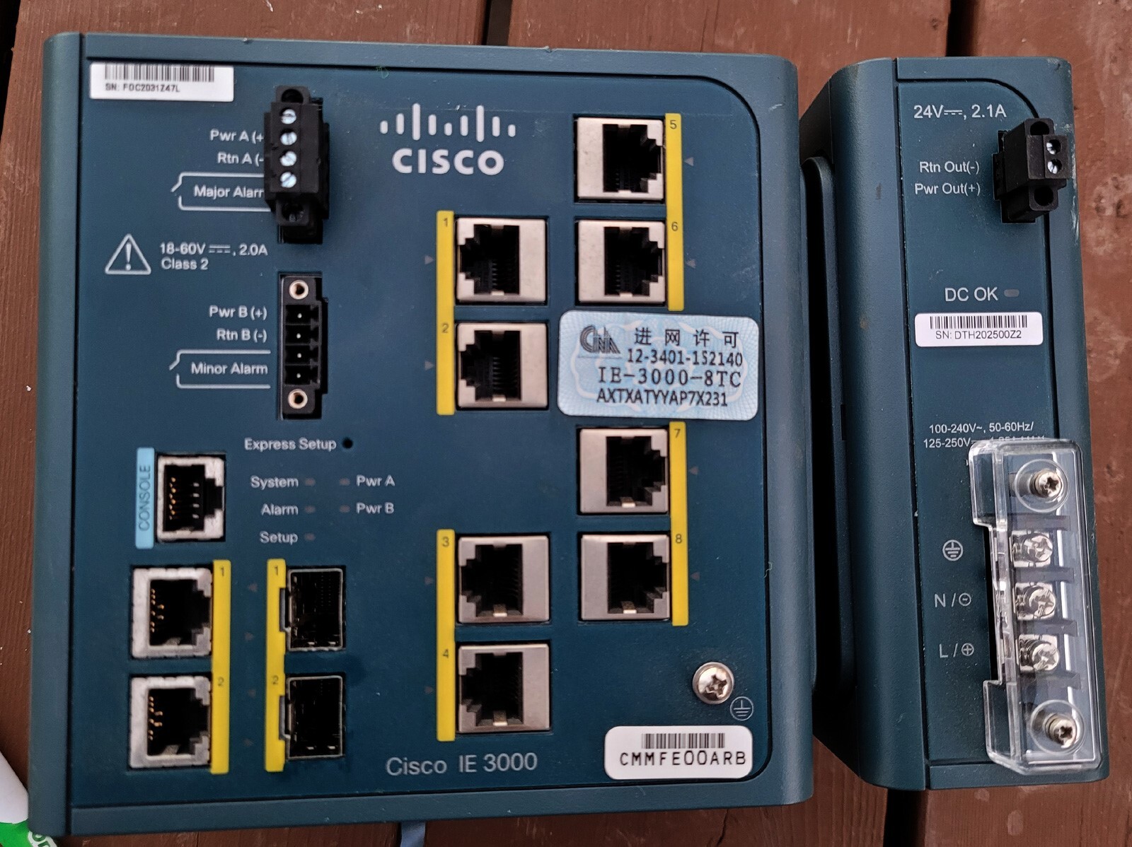 Cisco IE-3000-8TC 8 Port Ethernet Switch w/ Power Supply TPSN-50AB 341-0497-01