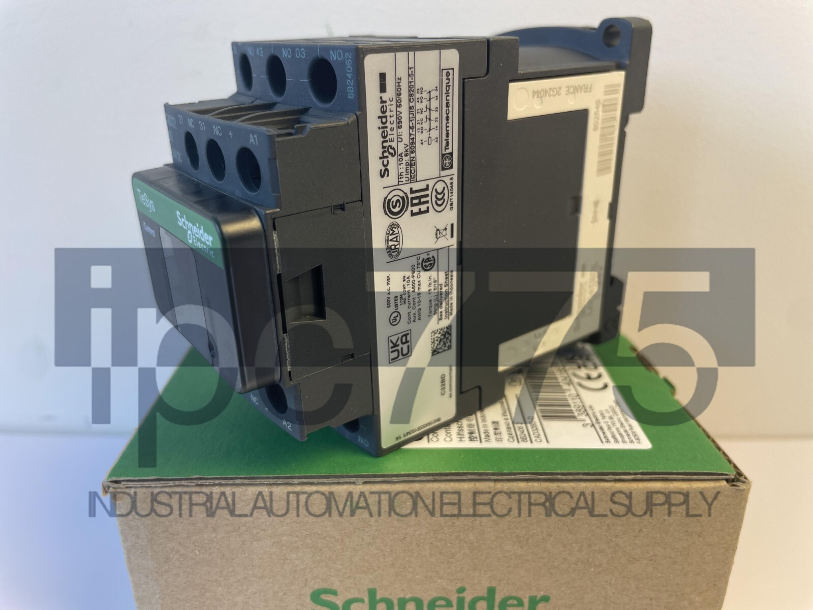 CAD32BD New in box Electric Square D Control Relay 24VDC NIB free ship