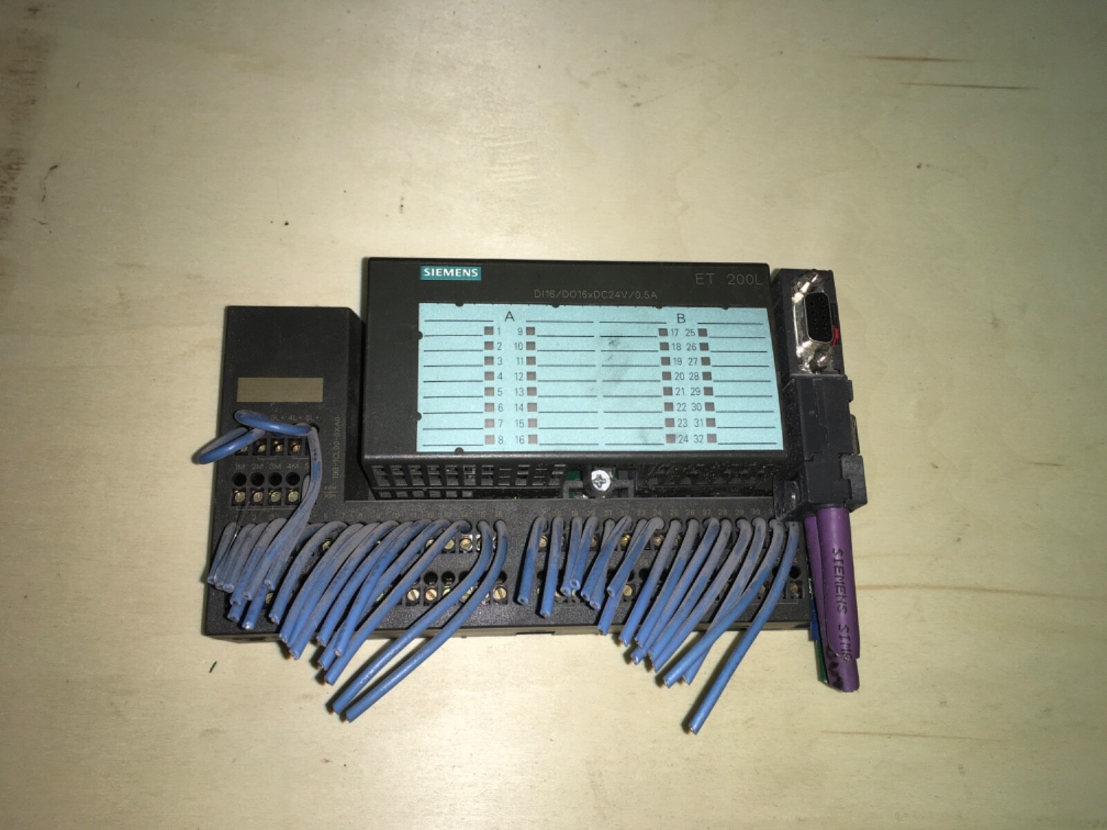 Siemens ET 200L, DI16/DO16xDC24V/0.5A, ADI-1170
