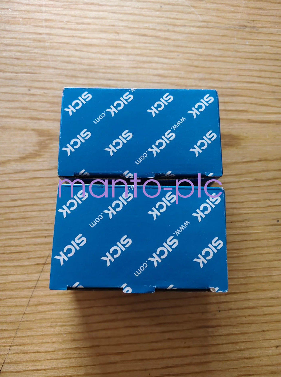 1PC New Sick DT50-P2113 Distance Sensor Fast delivery *M