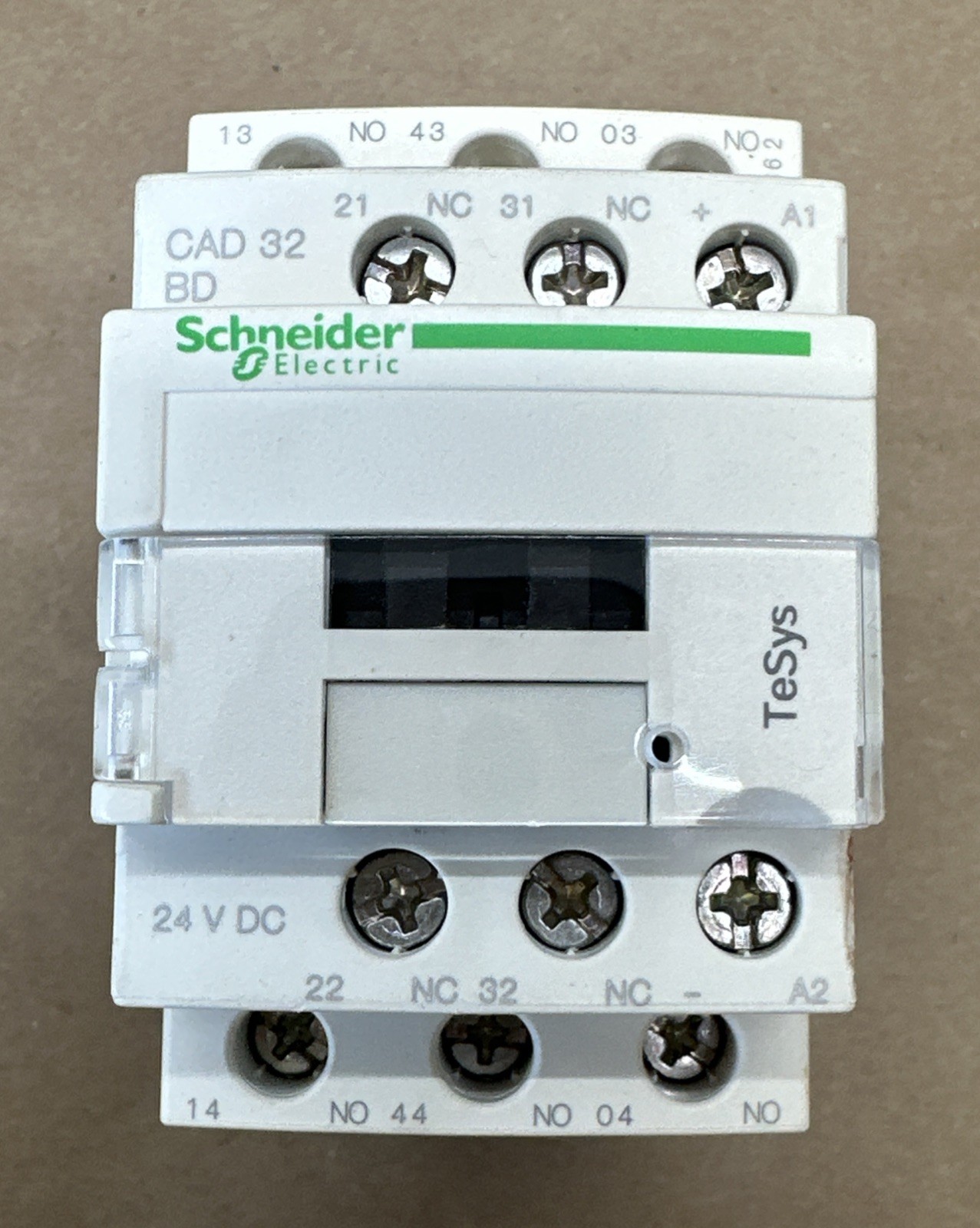 NEW OPEN BOX- Schneider Electric CAD32BD Control Relay 24VDC || WARRANTY! 🇺🇸
