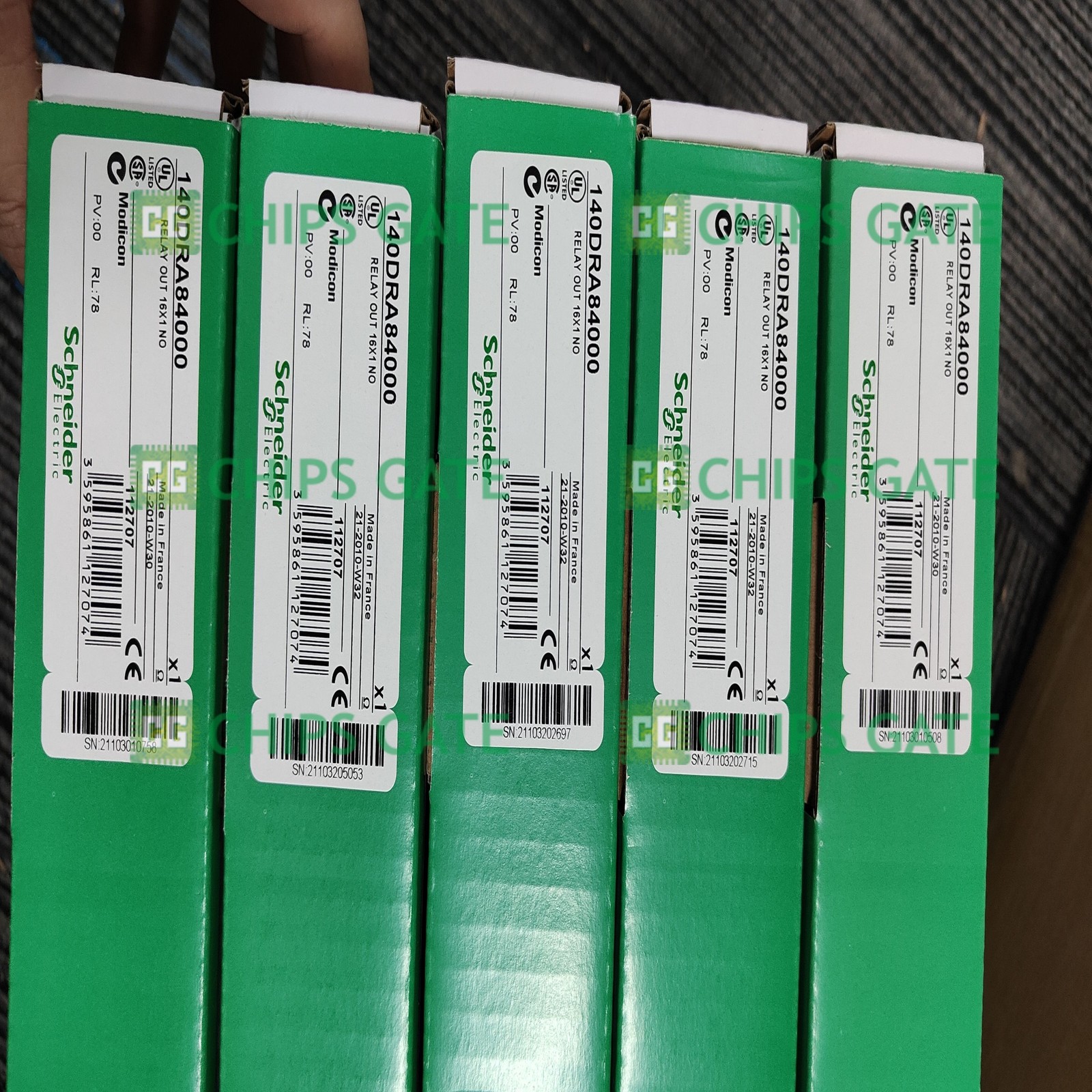 1PCS Schneider PLC Output Module 140DRA84000 New In Box Fast Ship