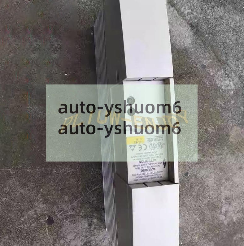 1PC Used Lenze Inverter EMB9352-E