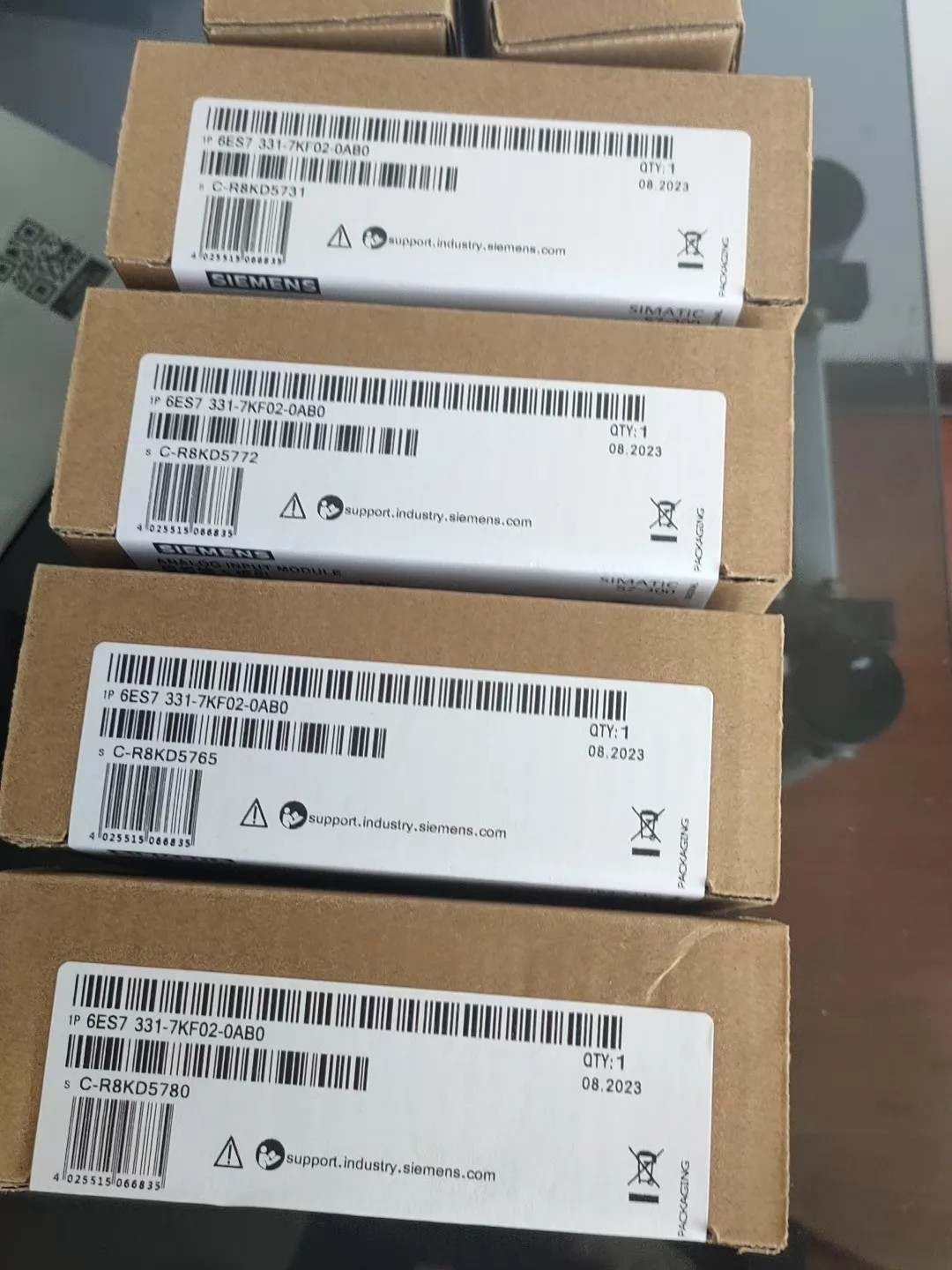 6ES7331-7KF02-0AB0 1PCS Brand New SIEMENS 6ES7 331-7KF02-0AB0 Fast delivery