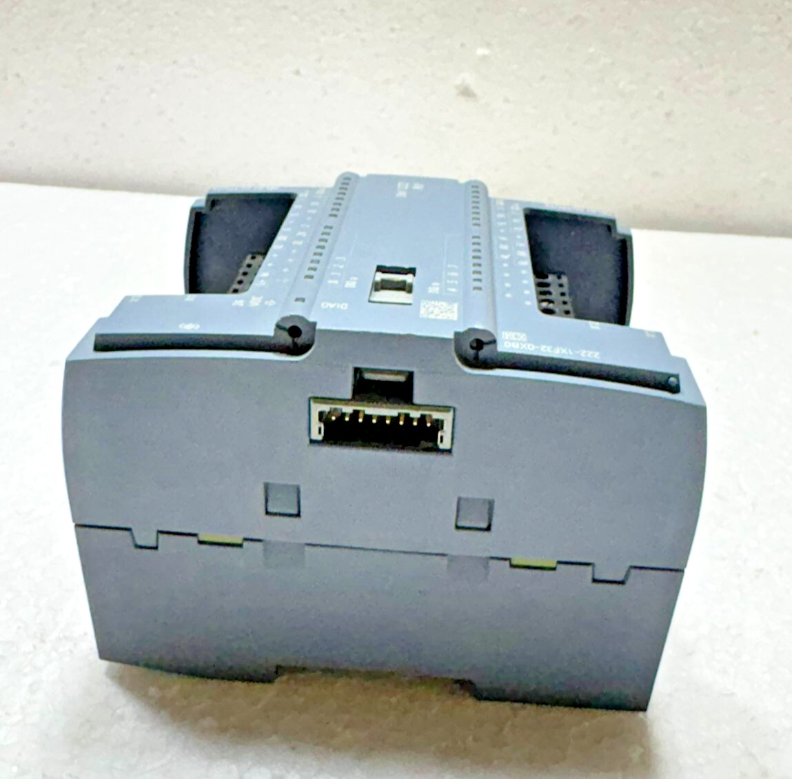 SIEMENS SIMATIC MODULE SIMATIC S7-1200 SM 1222 RLY(CO) 6ES7 222 -1XF32-0XB0