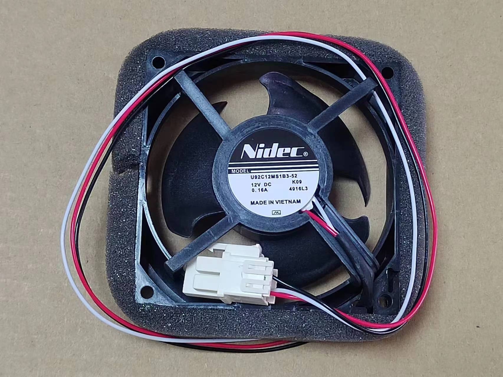 1pcs DA81-06013A Samsung Refrigerator Fan Motor Nidec U92C12MS1B3-52