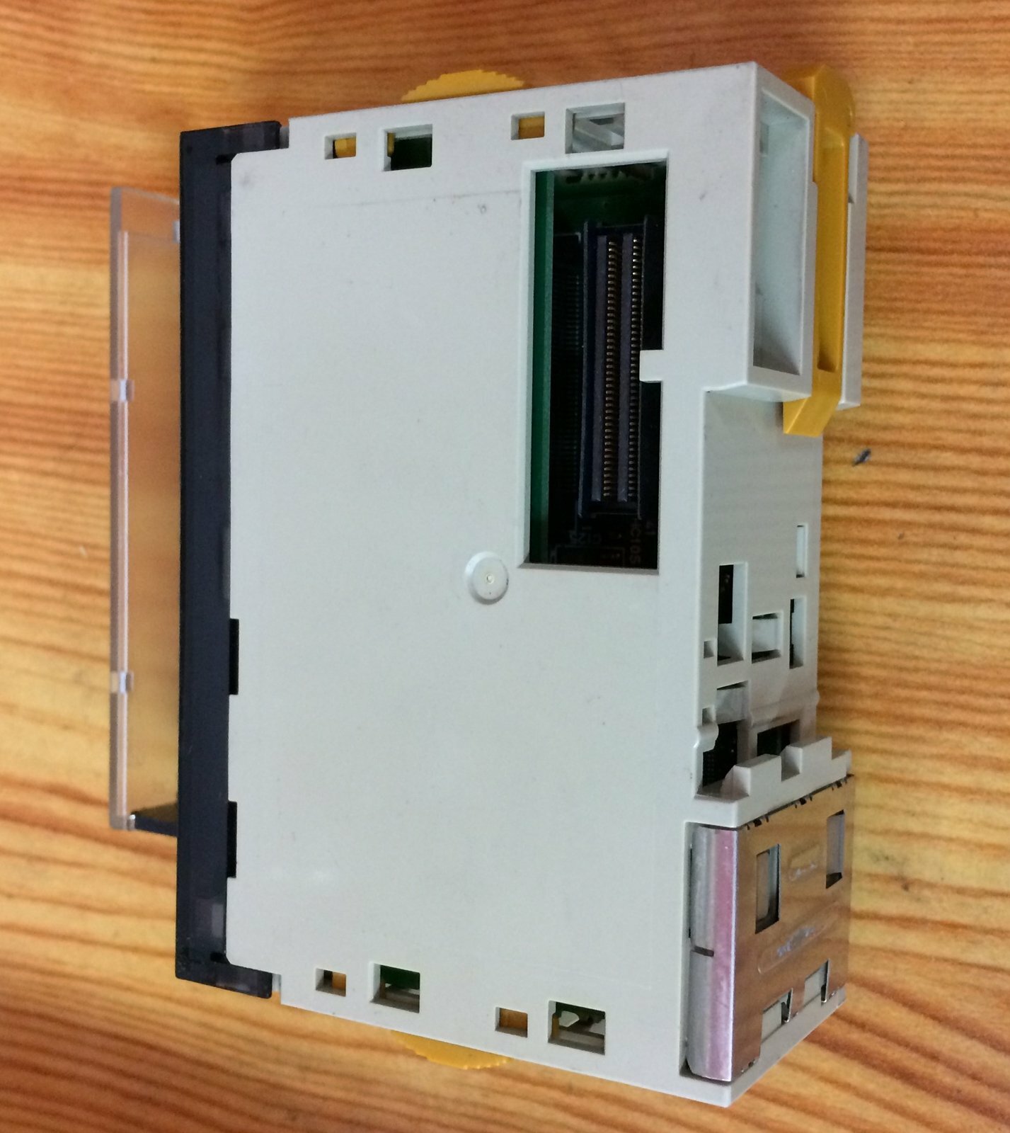 1PC USED OMRON CJ series PLC programmable controller module CJ1W-AD041-V1#XR