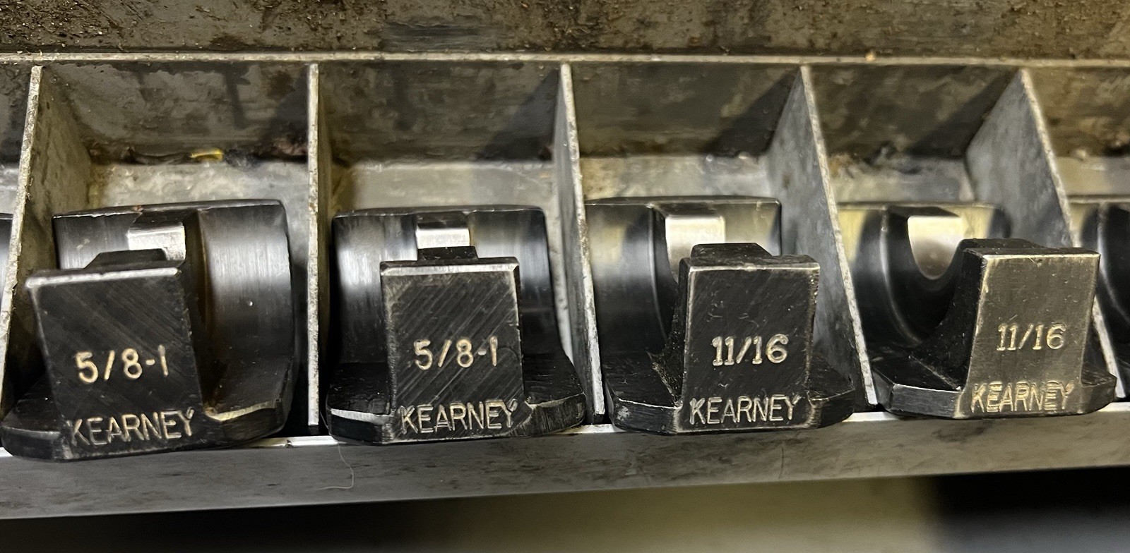 Burndy Y35 Hypress Repair Tool With Dies And Case. Selling As Is, As Pictured