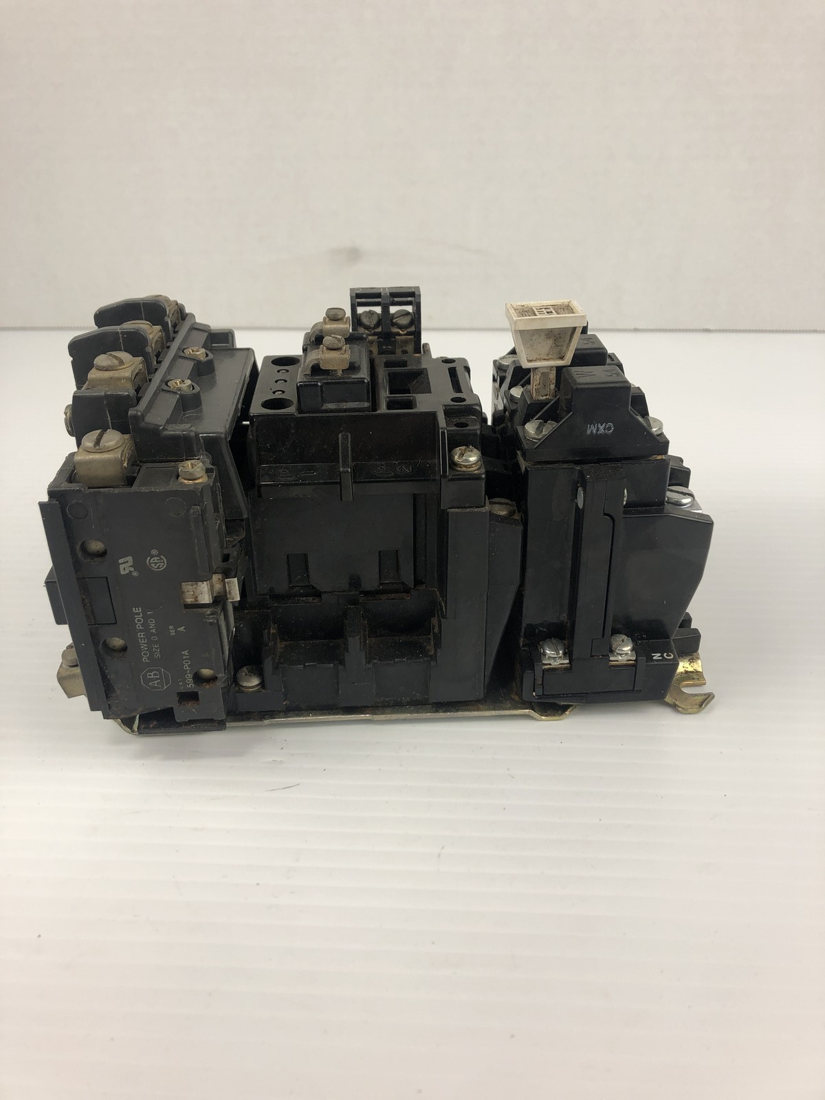 Allen Bradley 42185-800-01 Motor Controller Starter 595-AB Series B
