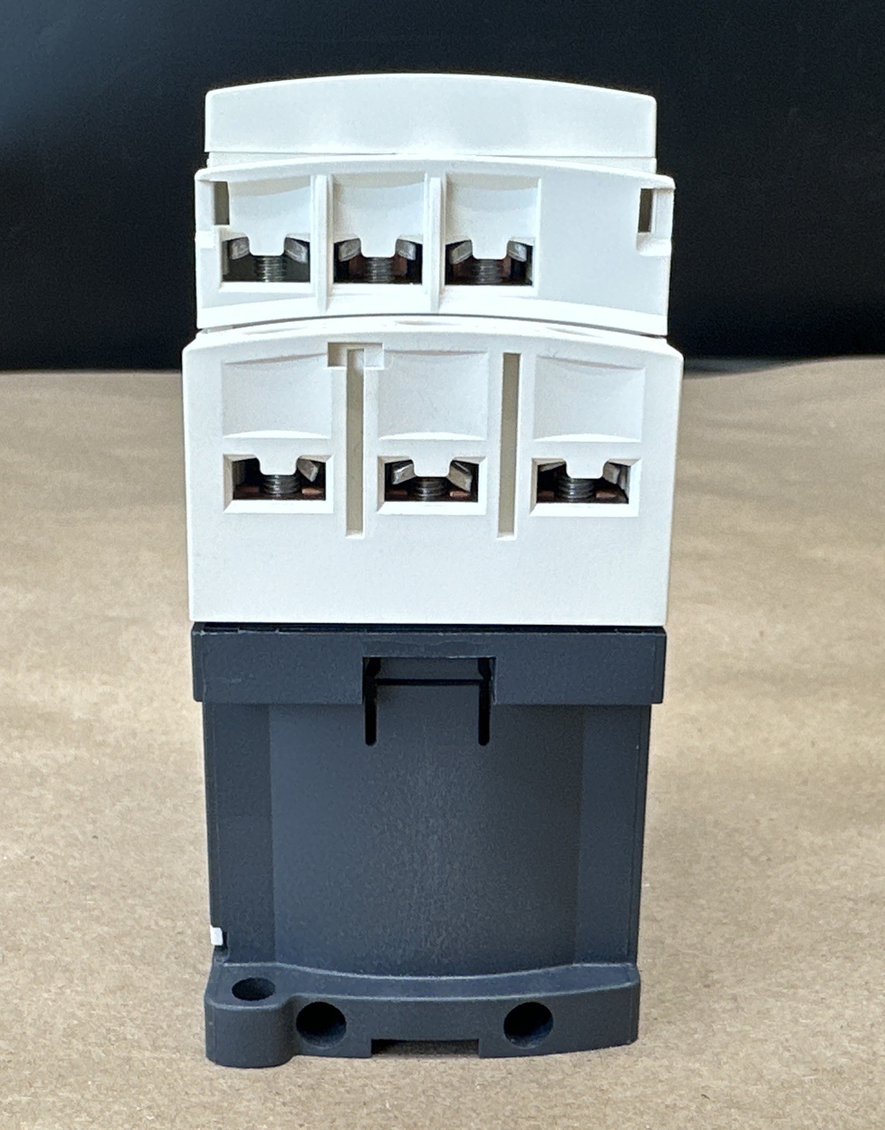 NEW OPEN BOX- Schneider Electric CAD32BD Control Relay 24VDC || WARRANTY! 🇺🇸