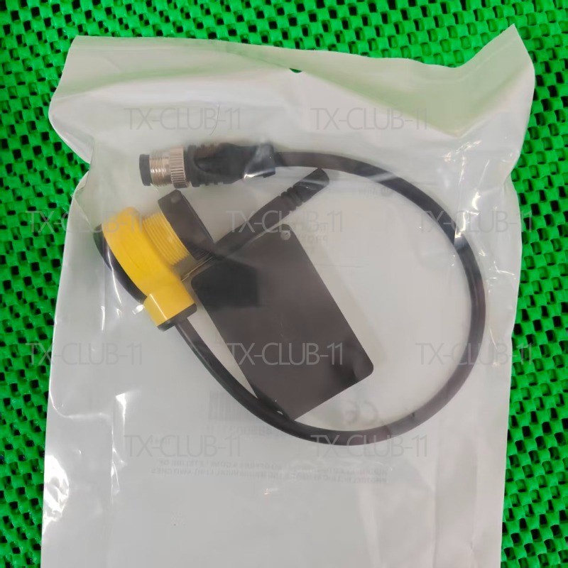 42EF-P2MPB-F4 1 PCS NEW Allen Bradley 42EF-P2MPB-F4 Photoelectric switch