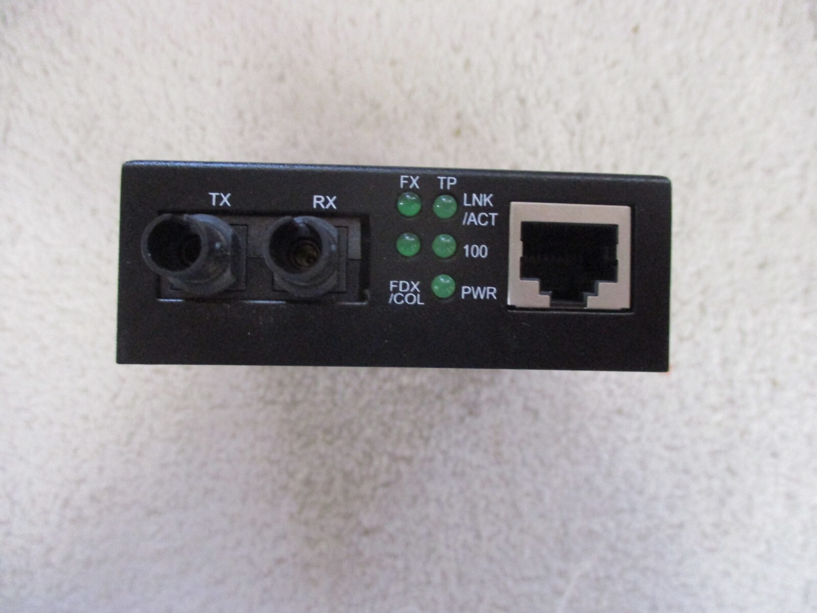 TRIPP LITE Bridge Media Converter N784-001-ST