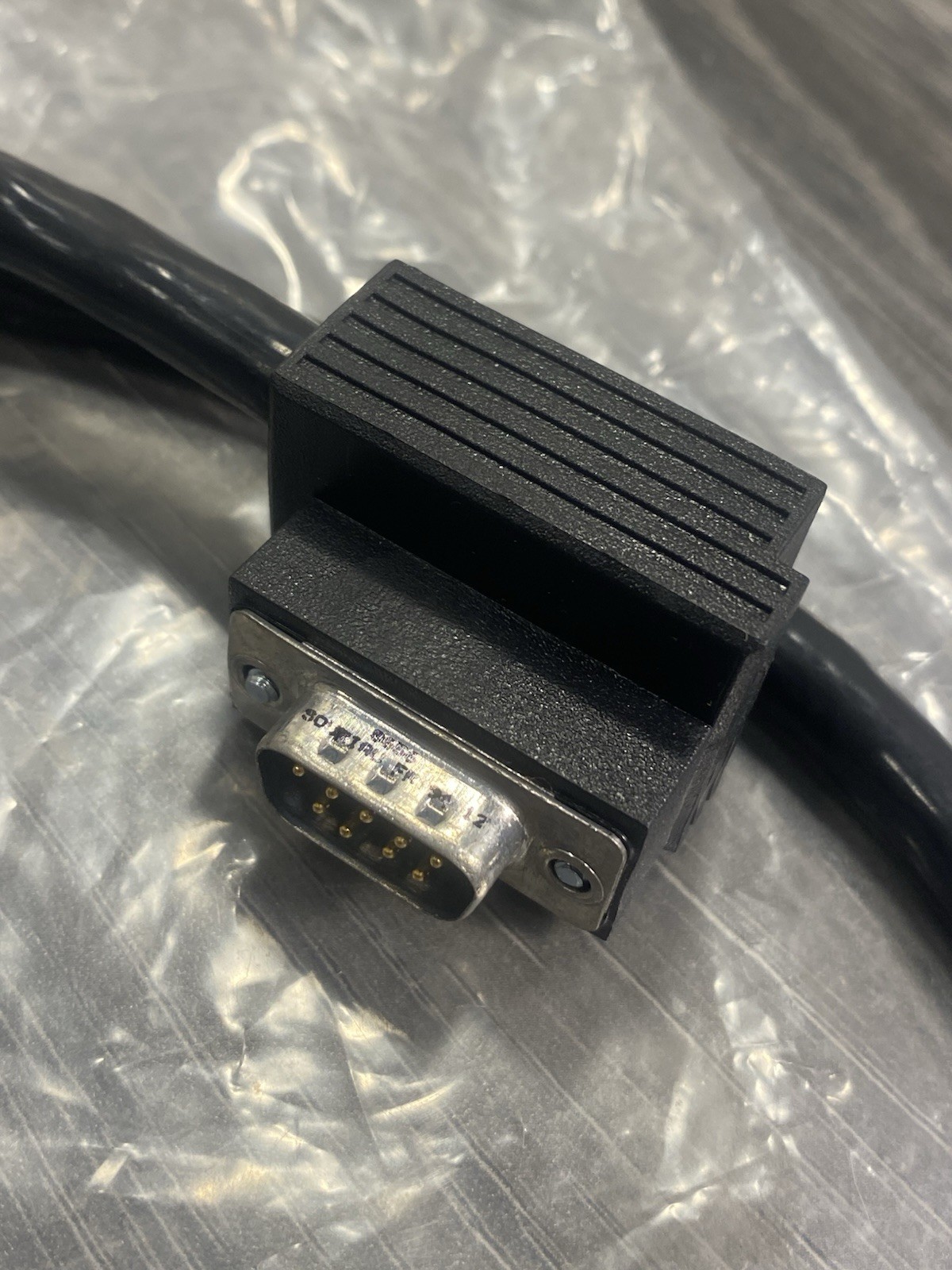 Schneider CBB009 TSX-CBB009 Chaining Cable for Modicon TSX DMF Extension .9M