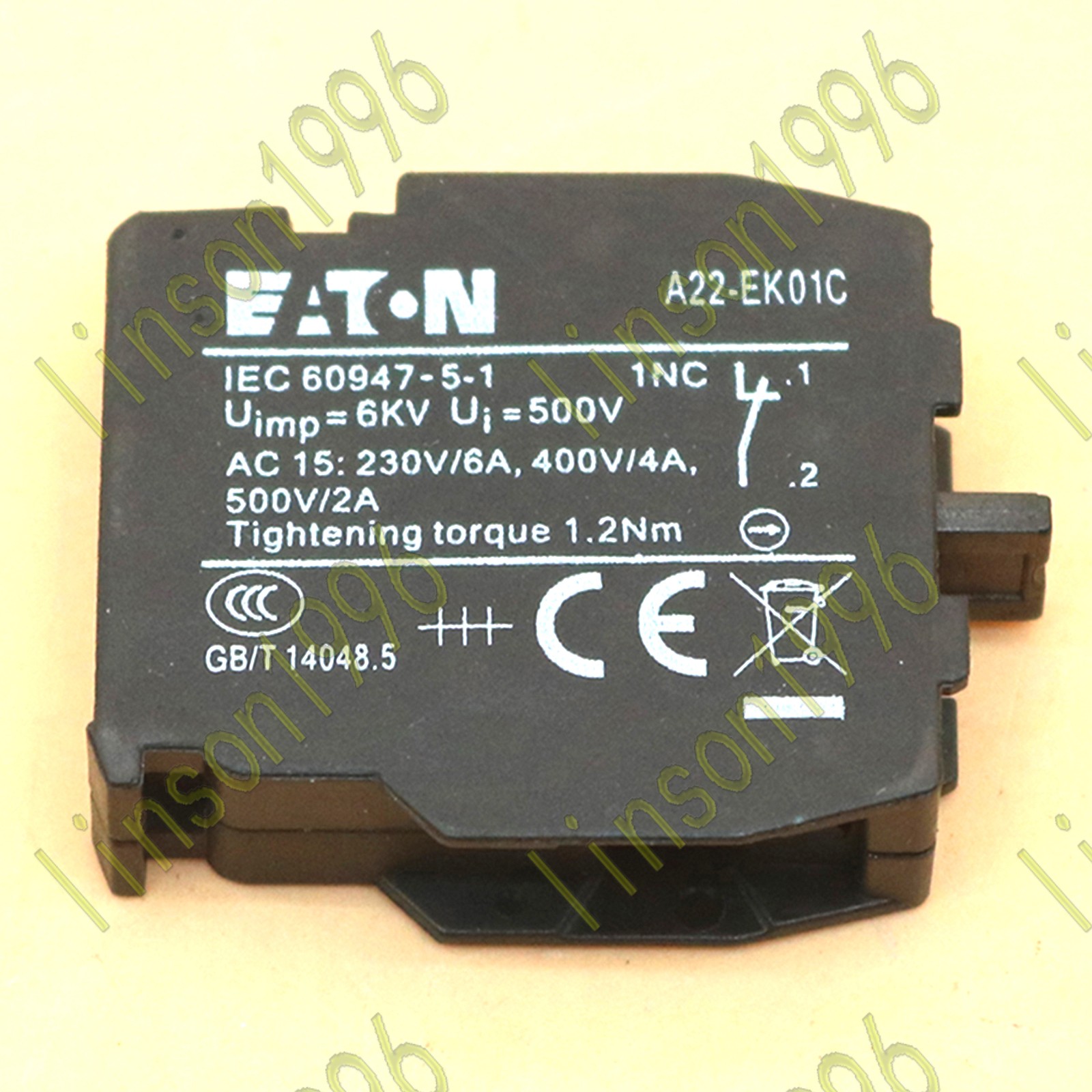 1pcs New Eaton A22-EK01C push contact Quality assurance