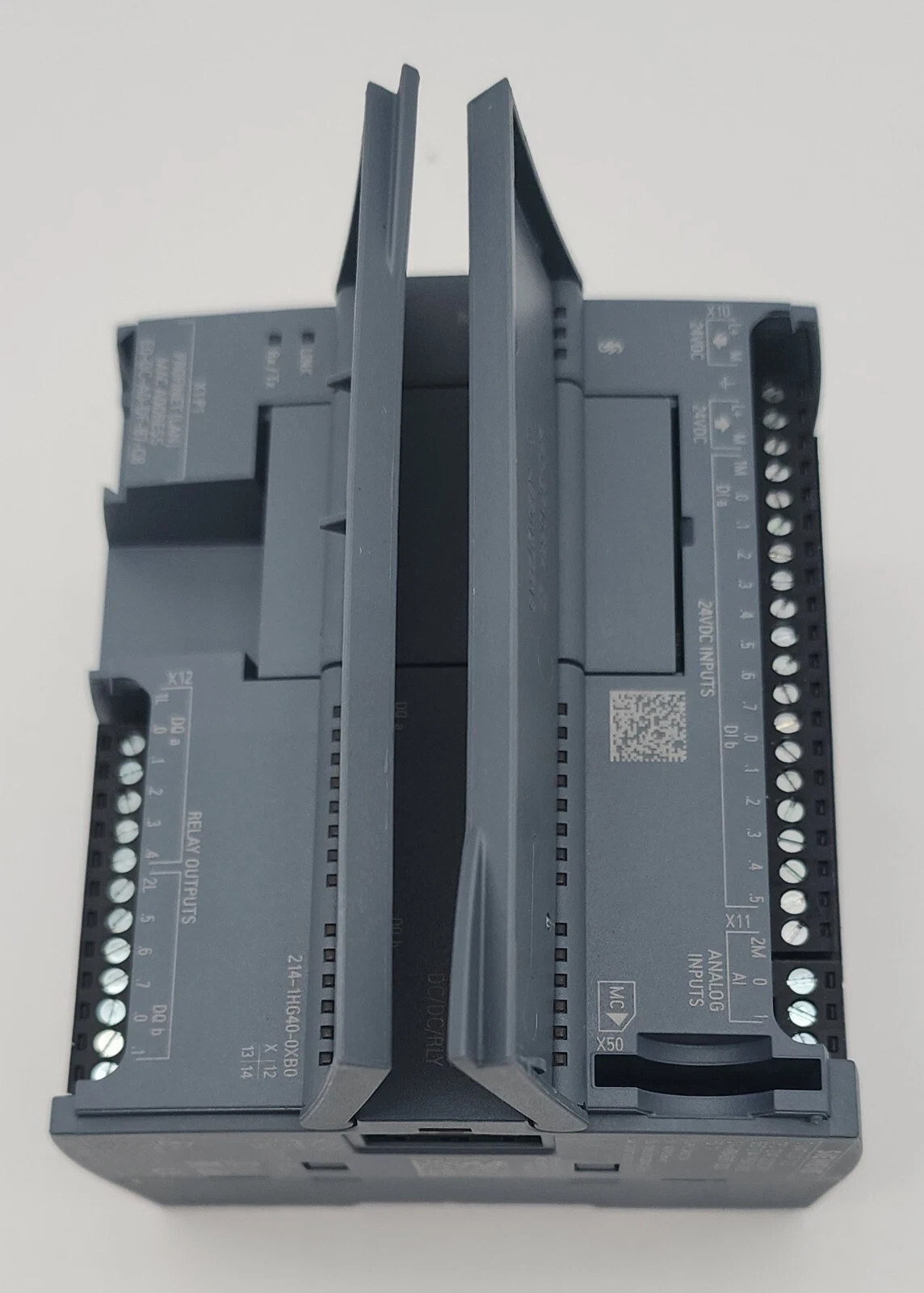 SIEMENS 6ES7214-1HG40-0XB0 CPU 1214C DC/DC/RLY / 6ES72141HG400XB0 *NDA AVAILABLE