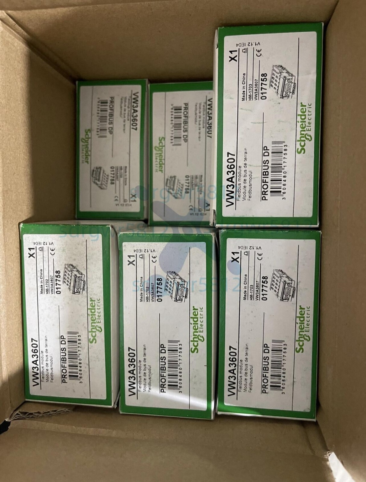 VW3A3307 brand new original frequency converter communication card, free shippin