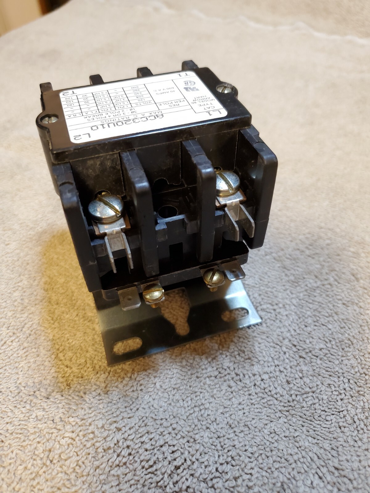 ARROW-HART Model 86 ACC320U10 / ACC320U10 A.C. RELAY 40 Amp 600 VAC
