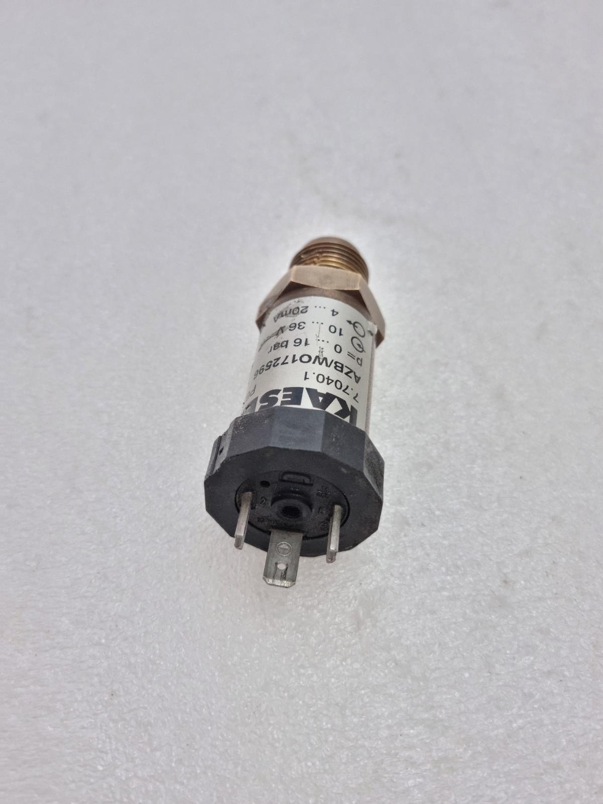 KAESER 7.7040.1 AZB/WO172596 PRESSURE SENSOR TRANSDUCER 16 BAR 7MF1562-8AA01
