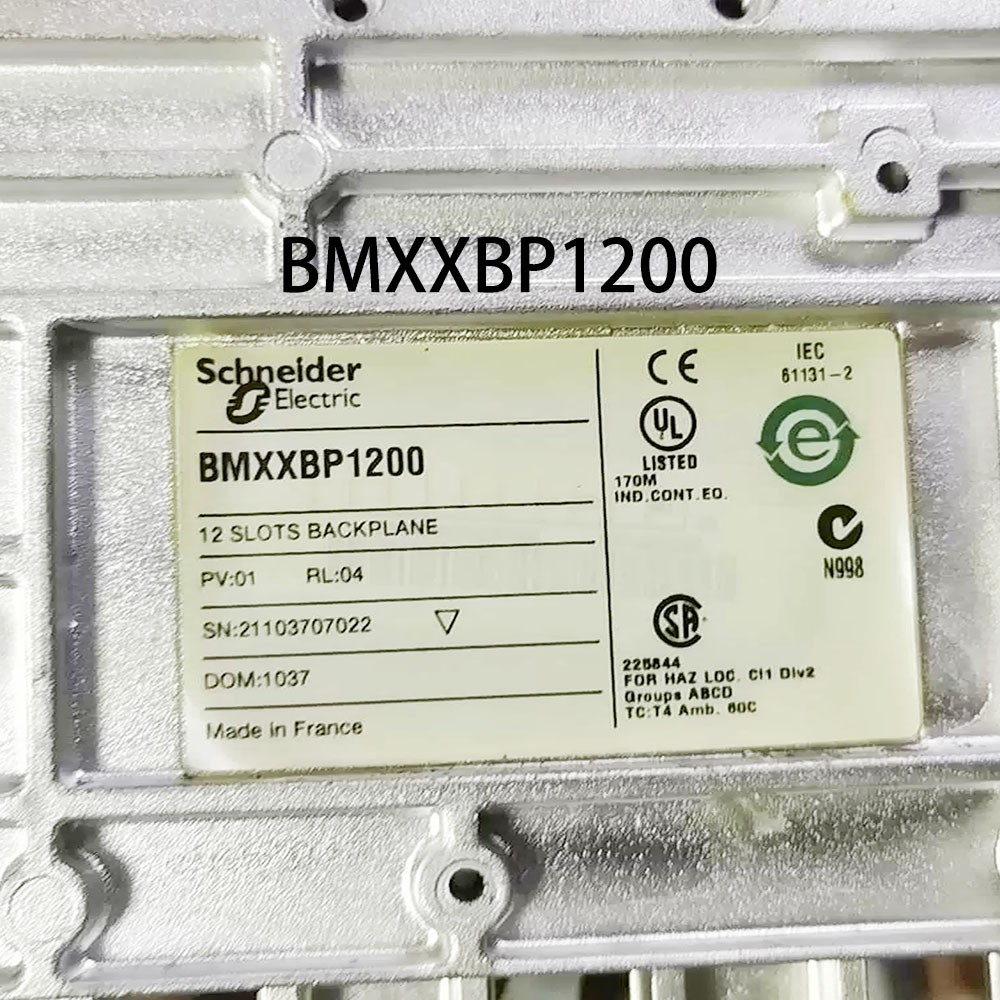 Schneide Brand new Modicon X80 series 3.3V DC 50mA 0.17W BMXXBP1200 12-slot rack