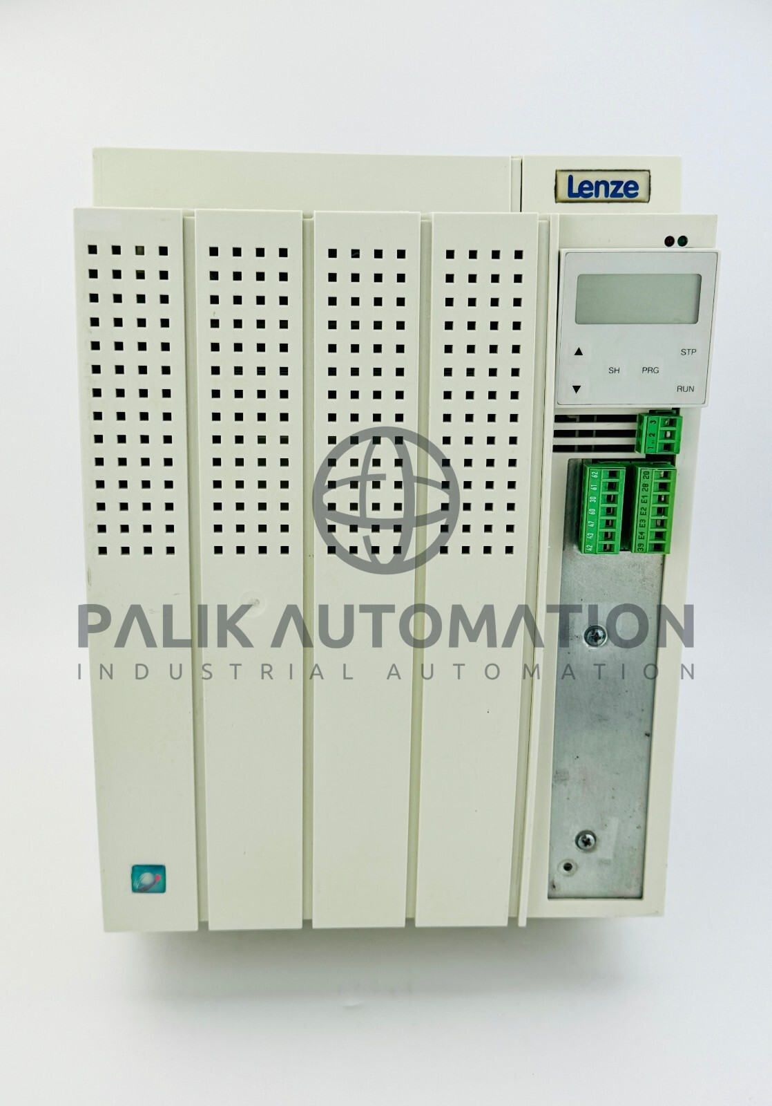 LENZE EVF8222-E-V020 SERVO DRIVE + PANEL SERVO CONTROLLER 8200 SERIES USED