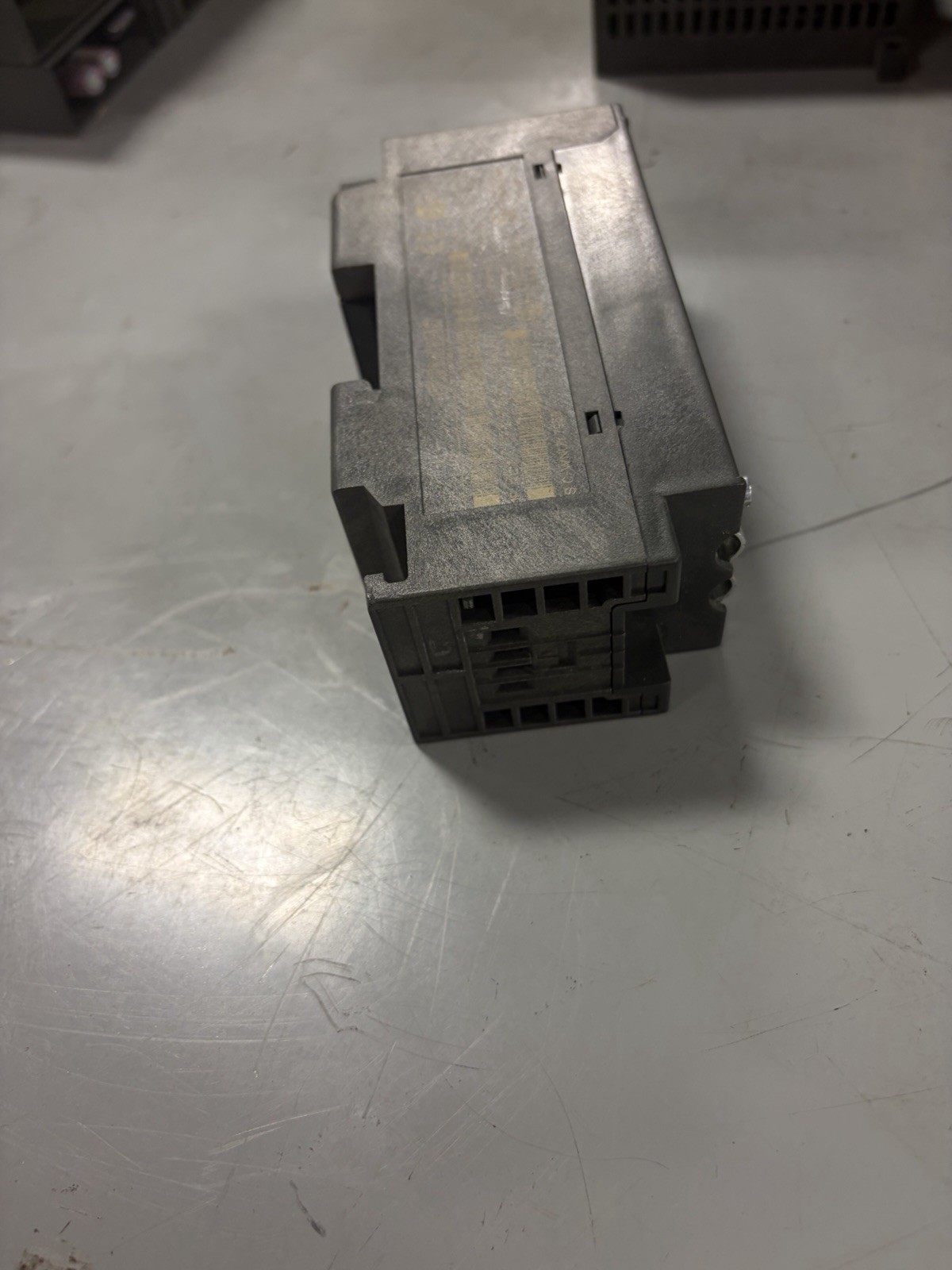 SIEMENS 6ES7-972-0AA01-0XA0 RS 485-REPEATER MODULE USED
