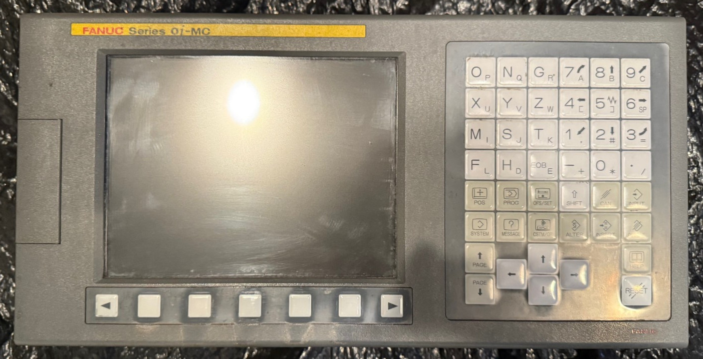 1ea FANUC 0i-MC A02B-0309-B522 Controller & Screen – Used and Verified Working