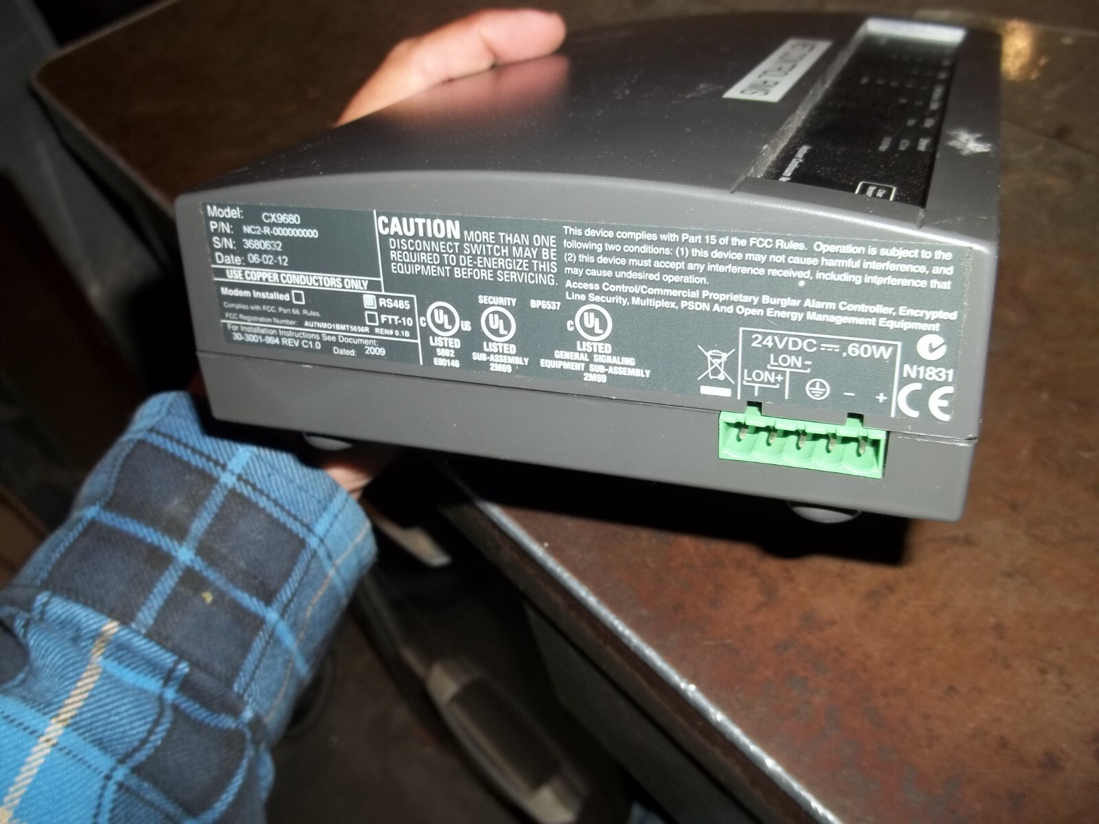 SCHNEIDER CX9680 NC2-R-000000000 ANDOVER CONTINUUM NET CONTROLLER (826)