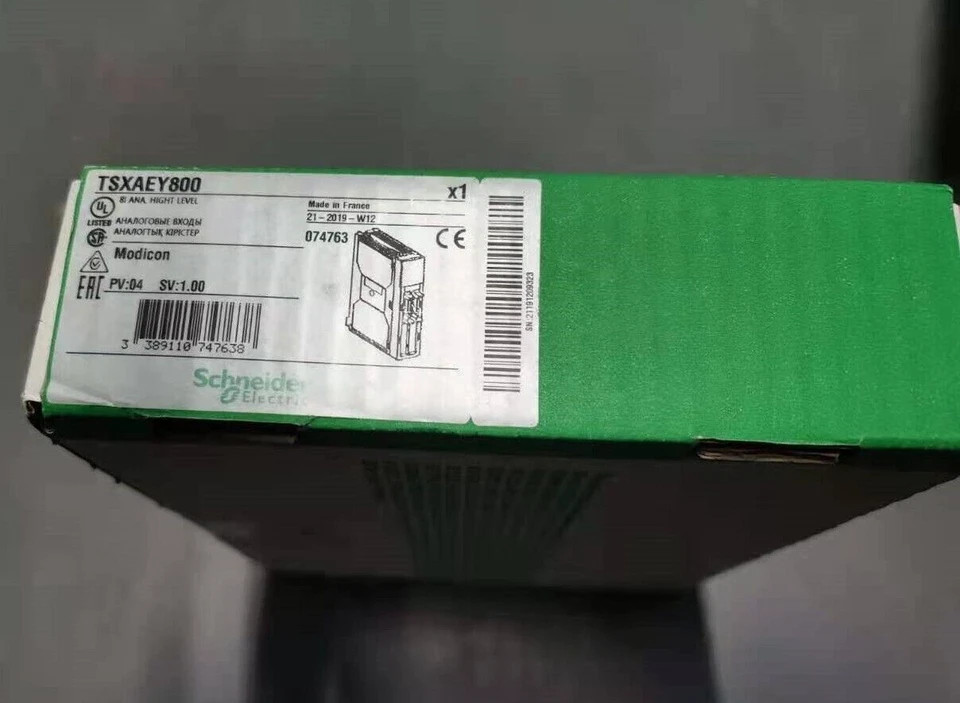 New In Box Schneider PLC Module TSXAEY800 TSX AEY 800