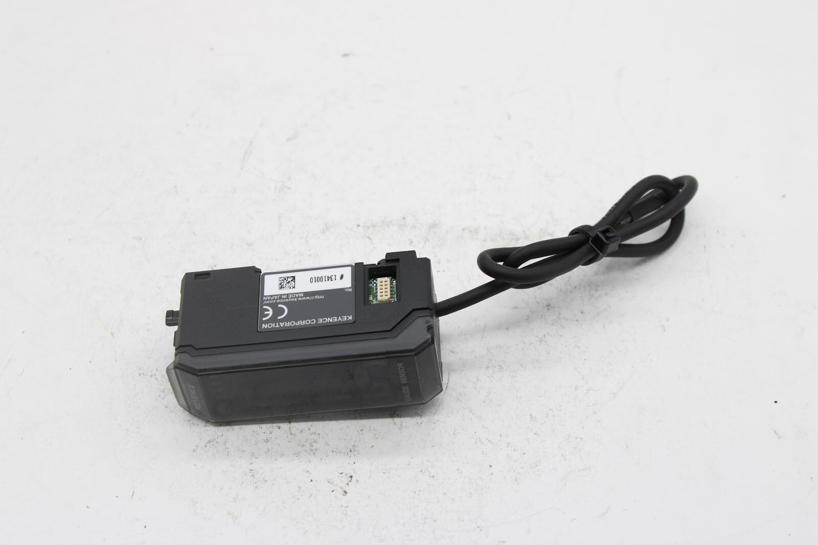 Keyence GT-72AP Amplifier Unit, DIN Rail Type, PNP