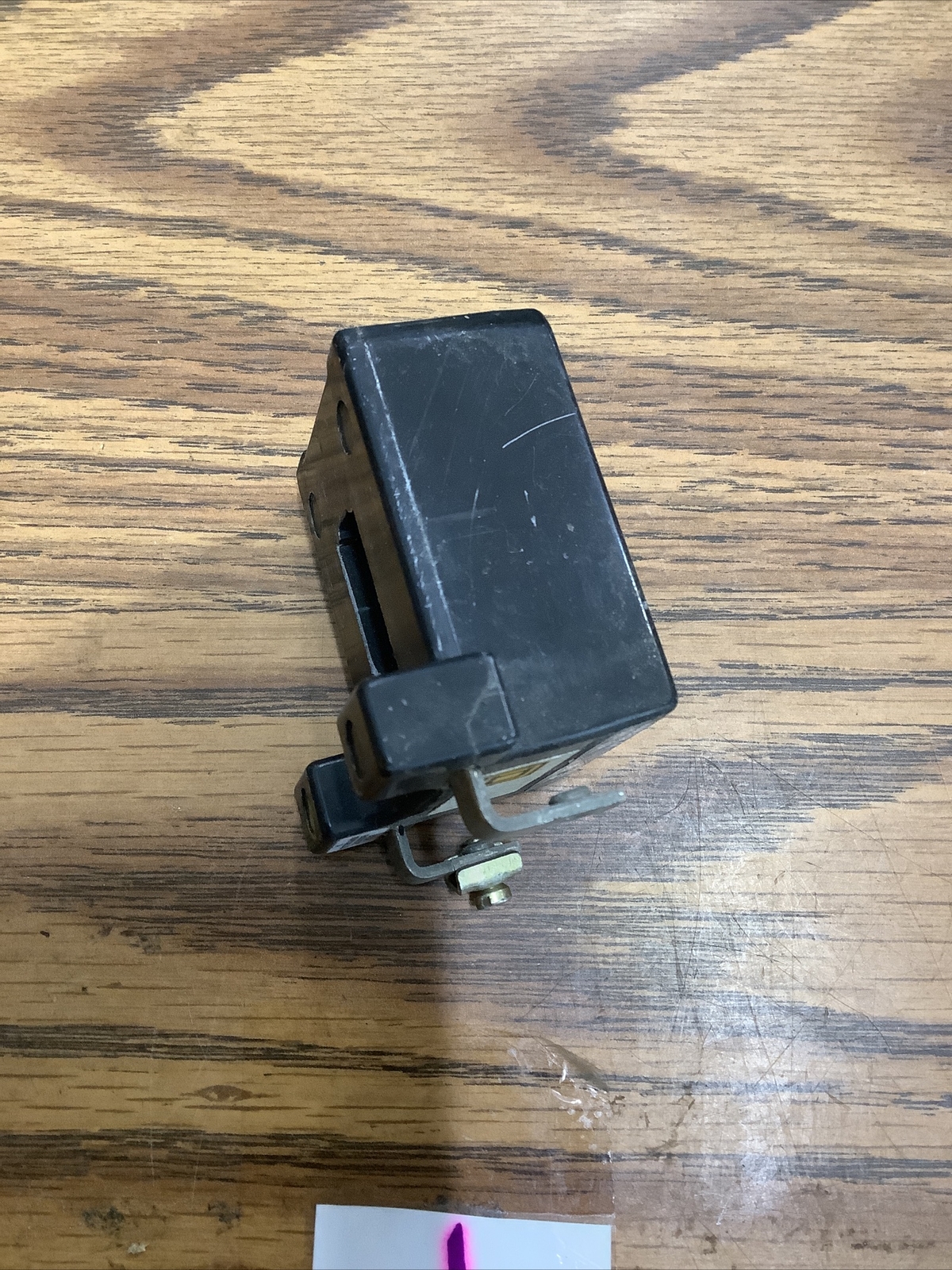 SQUARE D 9998 LH44 COIL 120V 60HZ 110V 50HZ (Missing One Screw)