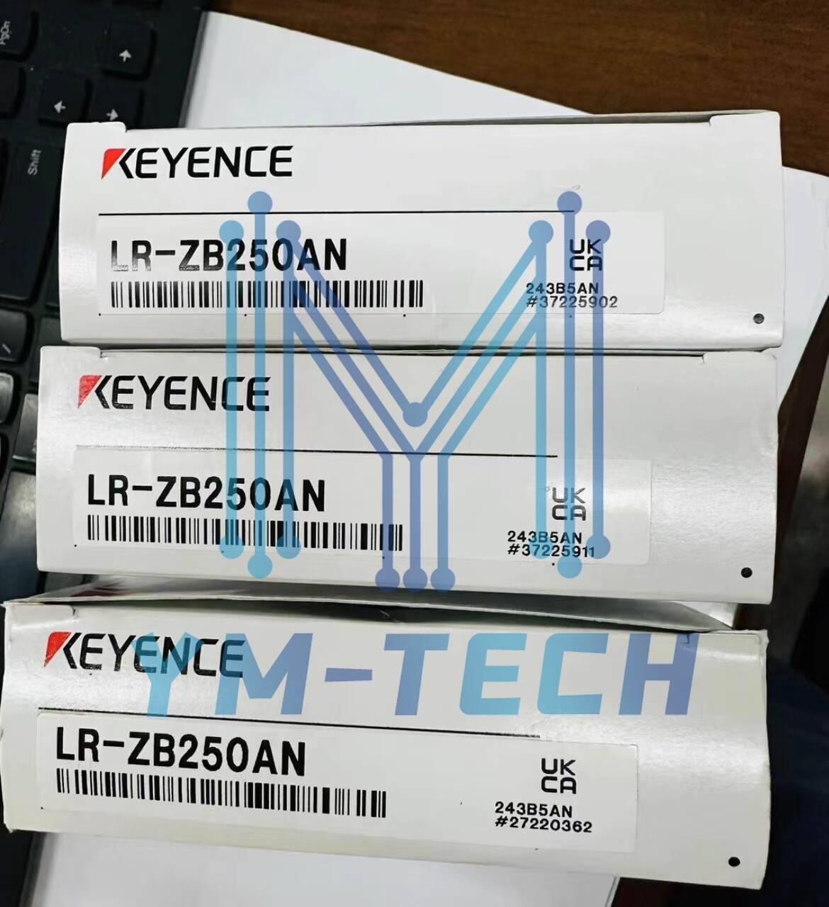 1PC New Keyence LR-ZB250AN LRZB250AN Laser Sensor Expedited Shipping