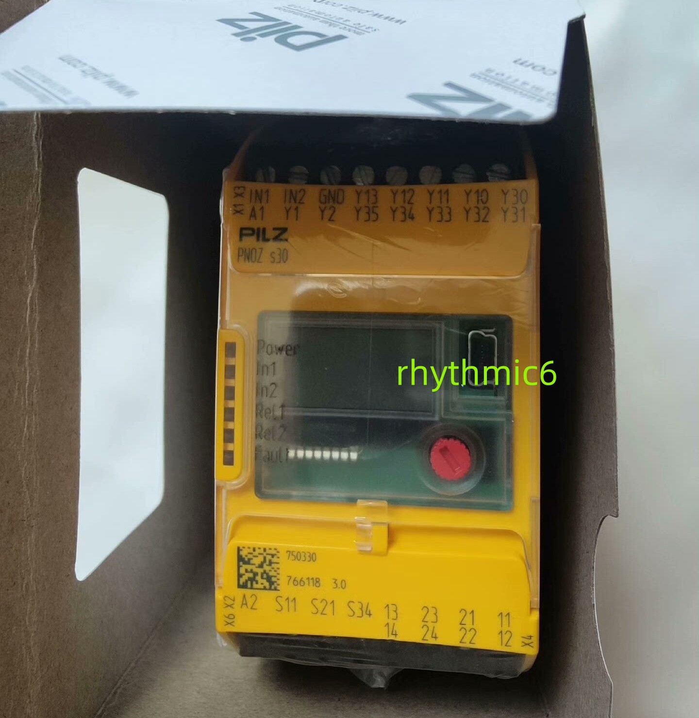 Pilz Brand new 750330 Pilz Safety Relay 750330