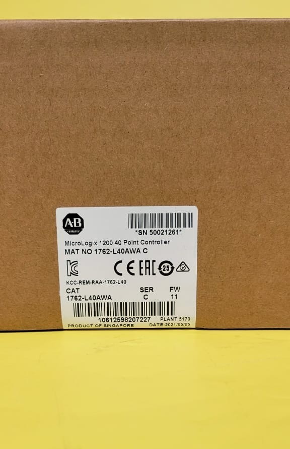 Surplus Open Allen Bradley 1762-L40AWA /C MicroLogix 1200 40-Pt I/O Controller