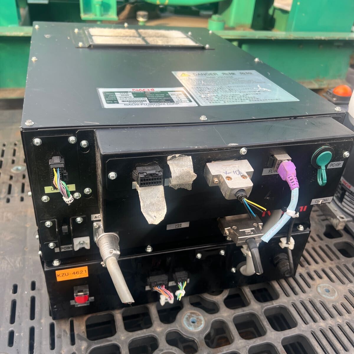 NACHi MZ07 6-Axis Industrial Robot Arm w/ TCFD Controller