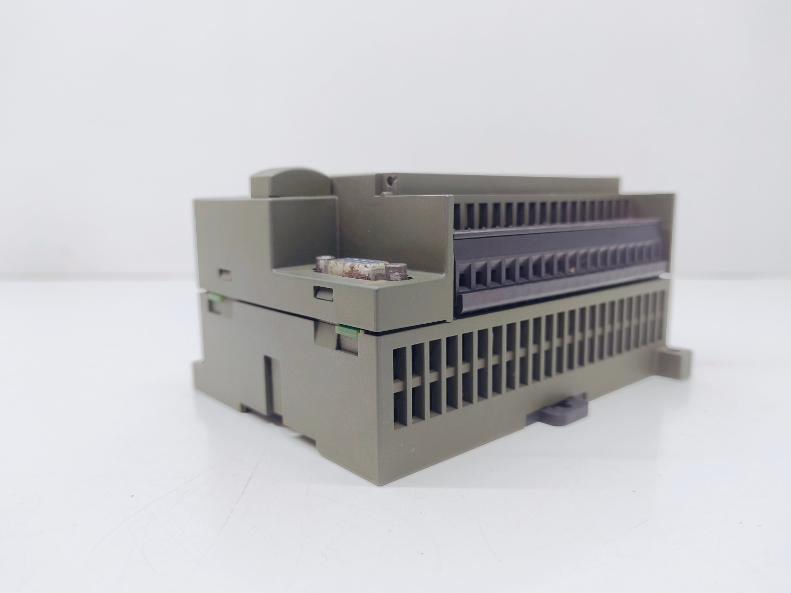 Siemens 6ES7 214-1AD23-0XB8 Programmable Controller (FREE SHIPPING)