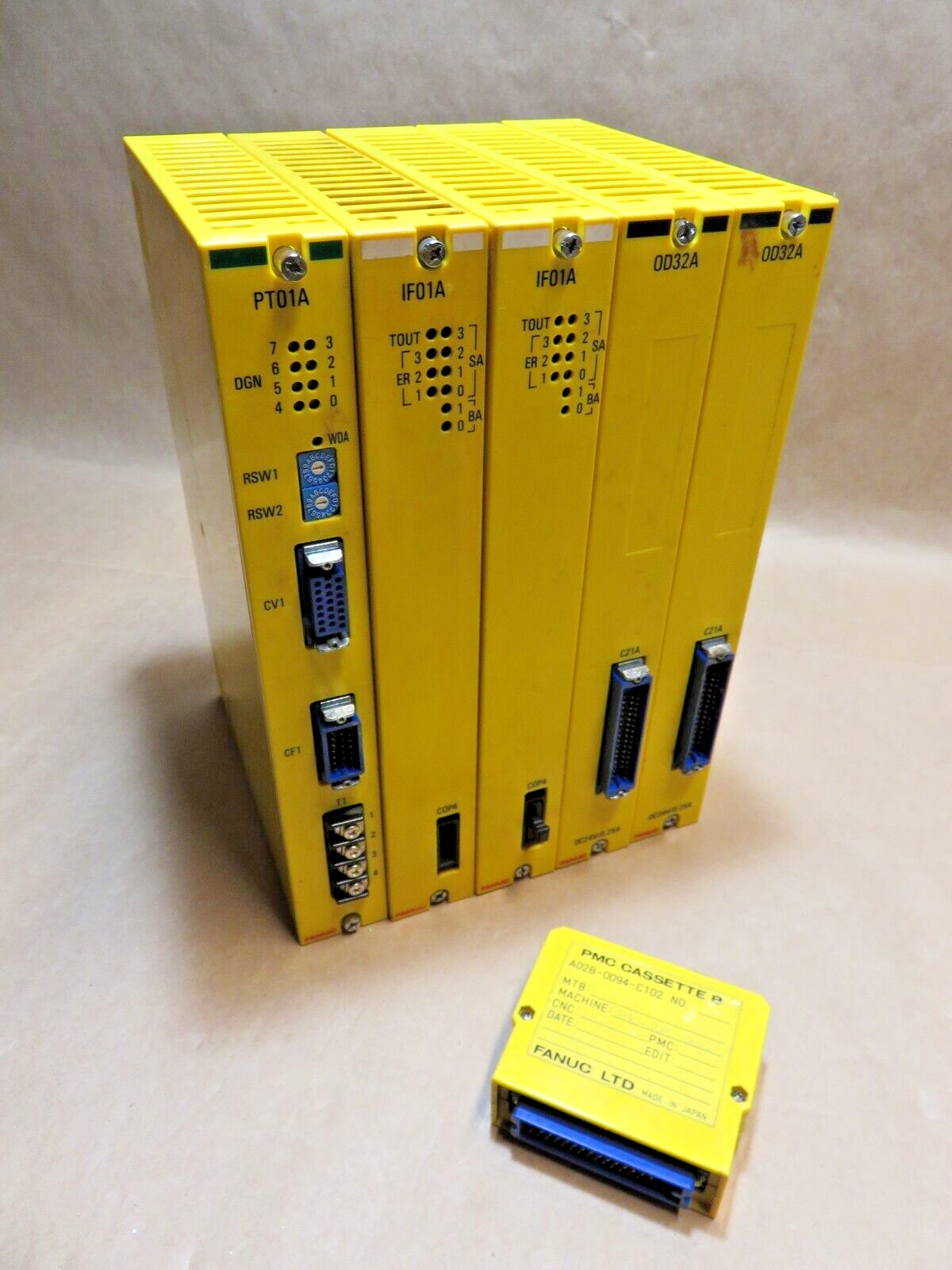 Six pieces: Fanuc A03B-0801-C051 Positioning Module (x2), a038-0801-c140 (x2) +