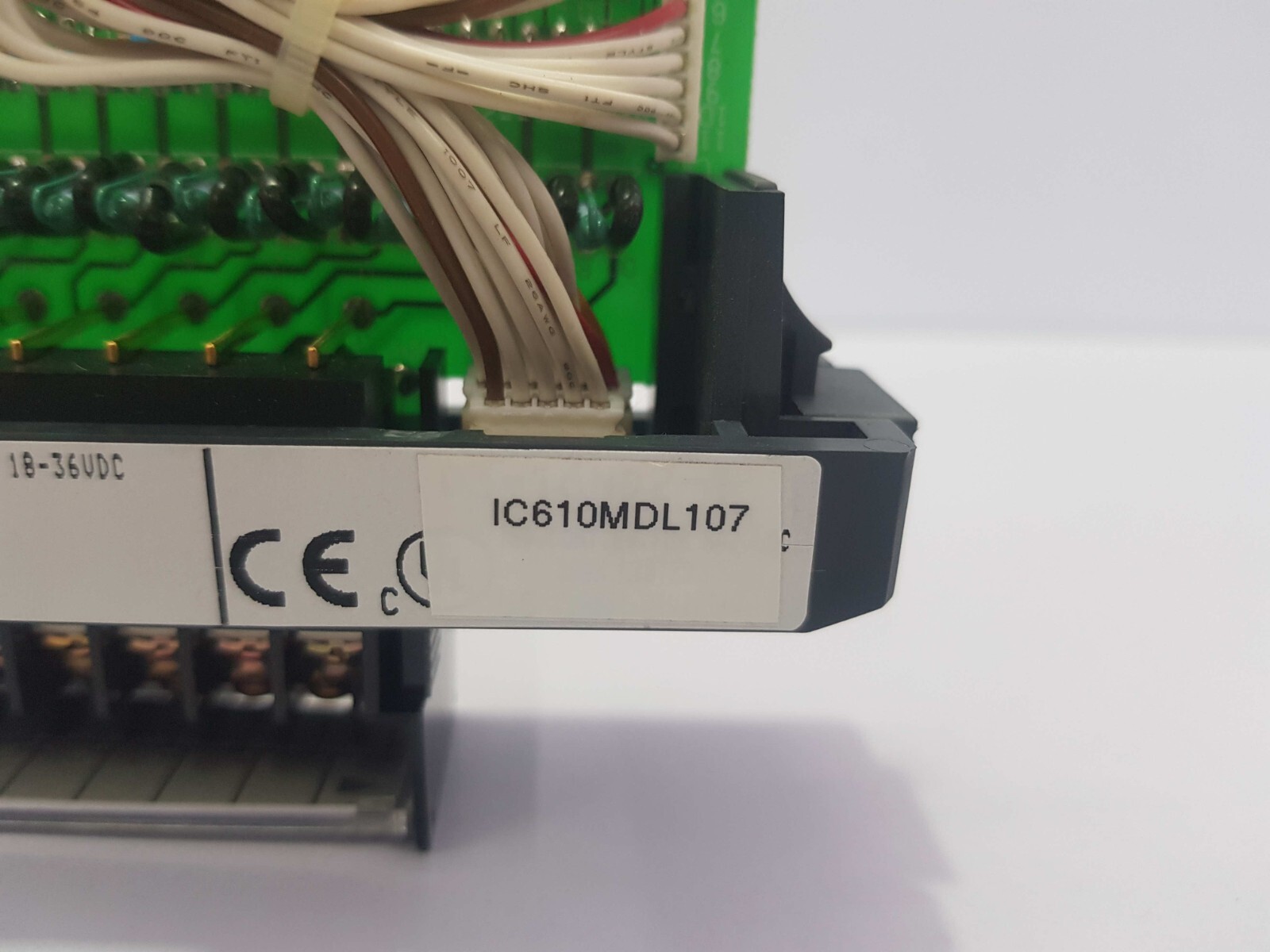 AUTOMATION DIRECT D3-16ND2-1 16-POINT DISCRETE INPUT MODULE