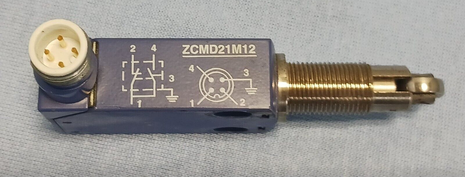 Schneider Electric Telemecanique Osiswitch ZCMD21M12 Switch Sensor