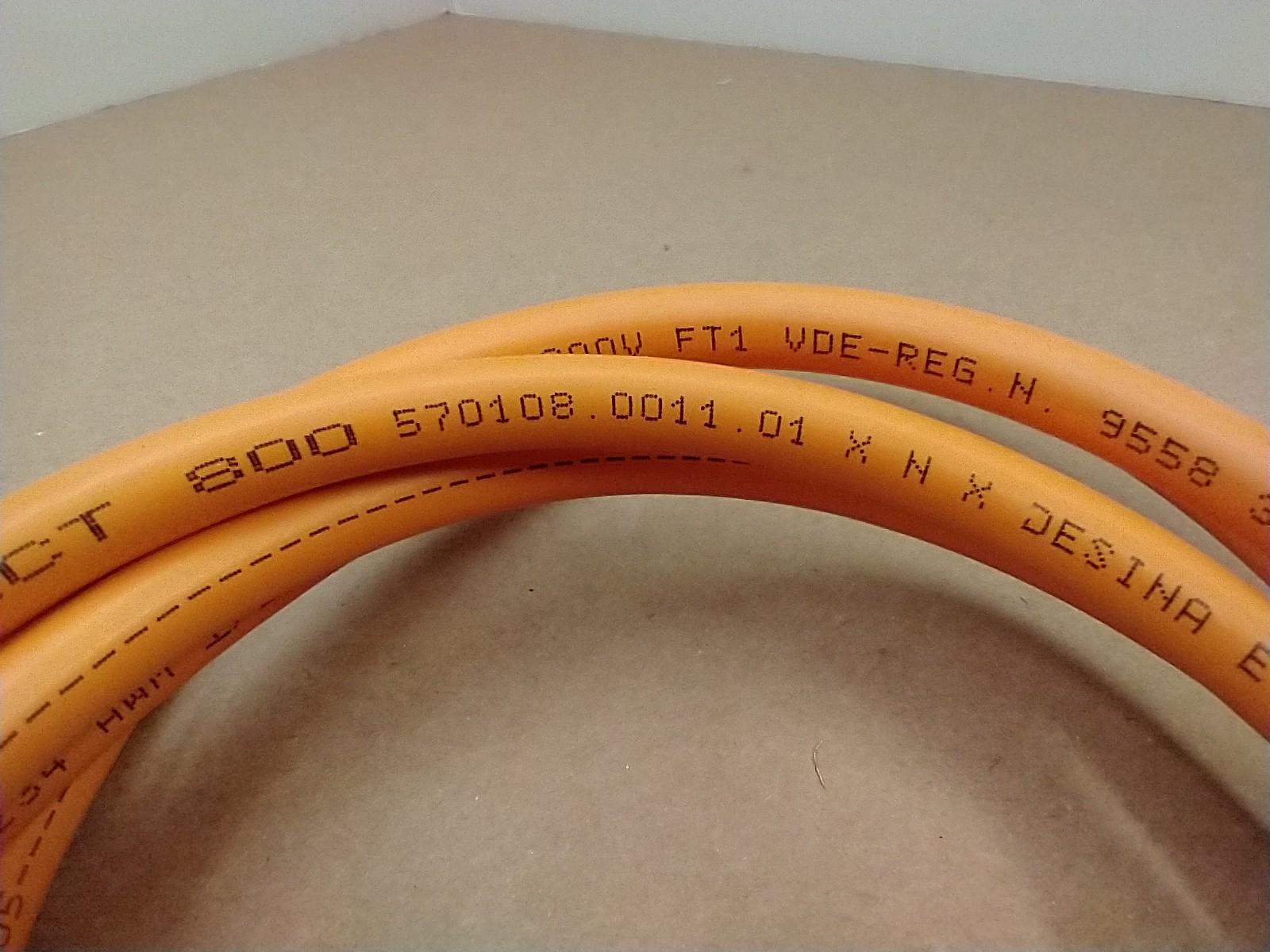 NEW 2 meters Siemens Motion-Connect 800 570108.0011 AWM Style 20234 Cable