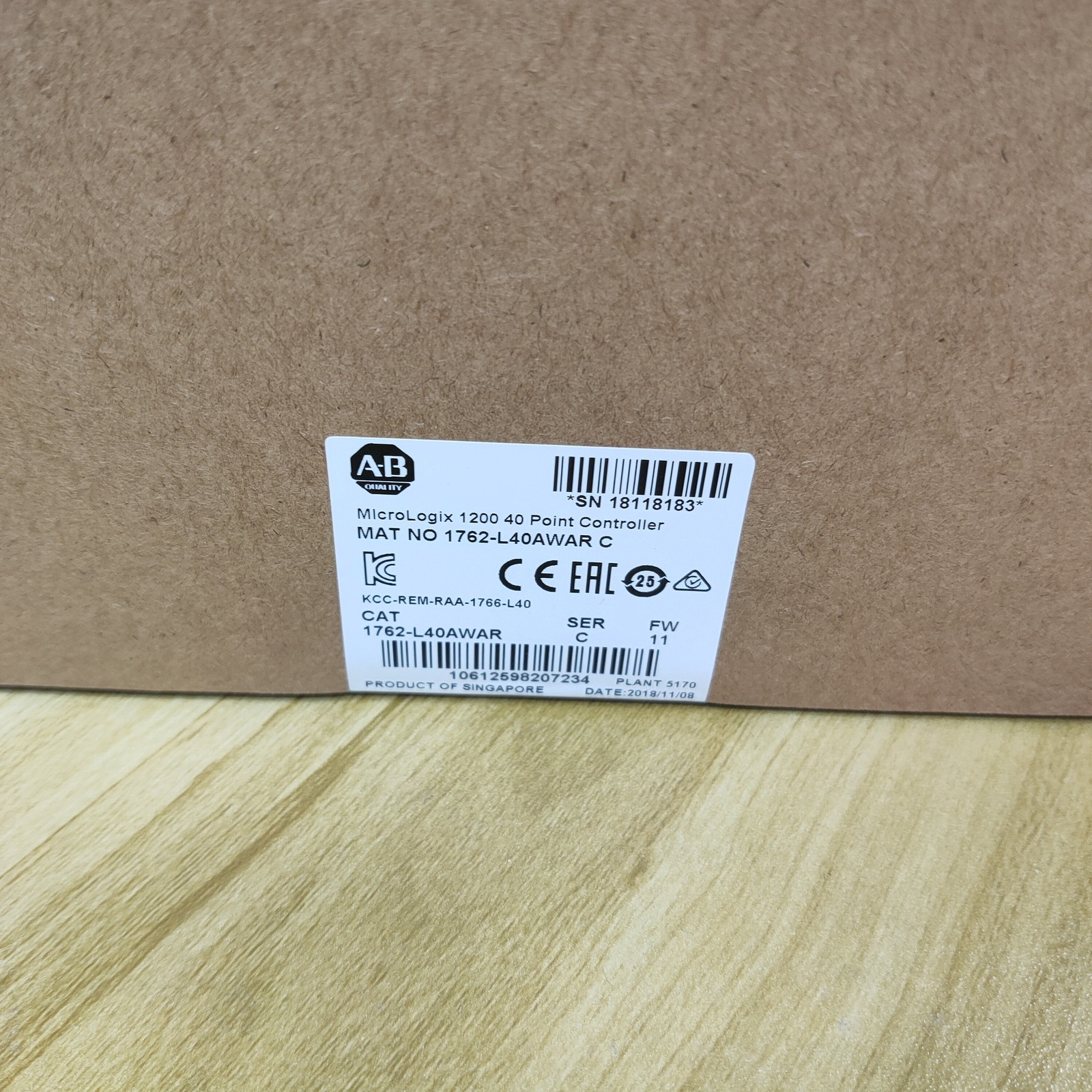 Ready Stock AB 1762-L40AWAR Programmable Logic Controller 1762L40AWAR